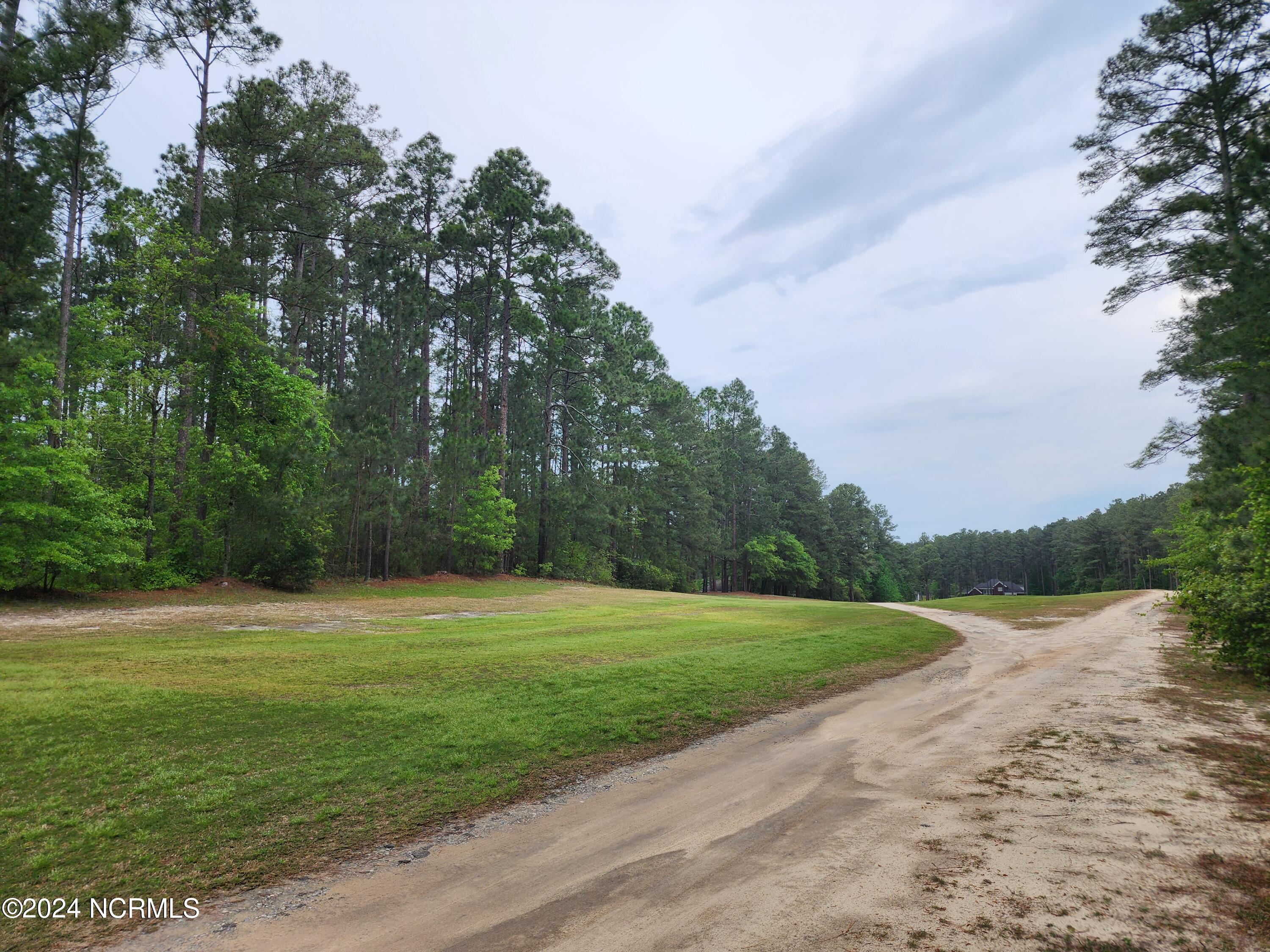 40 40 Loblolly Court