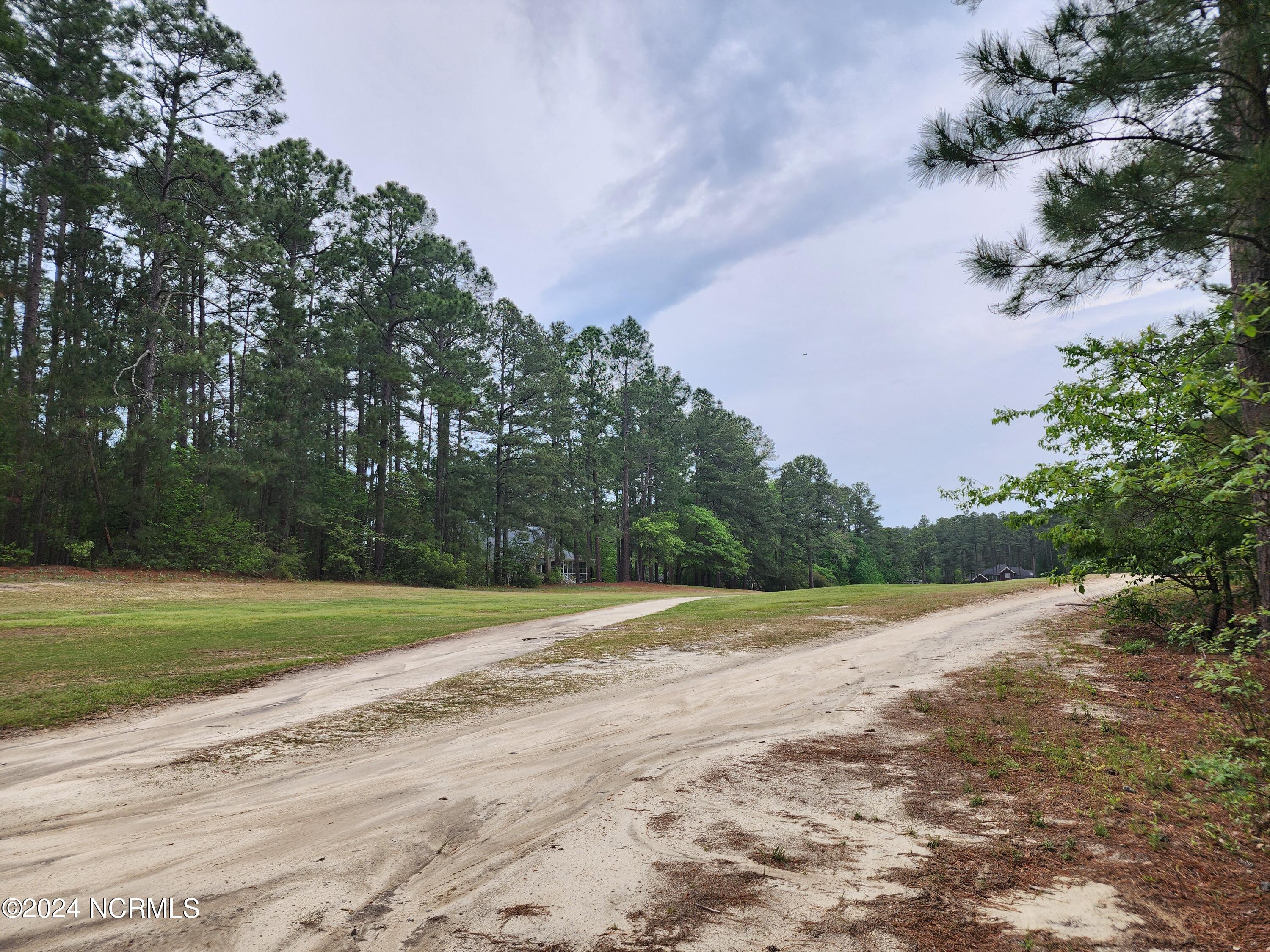 40 40 Loblolly Court