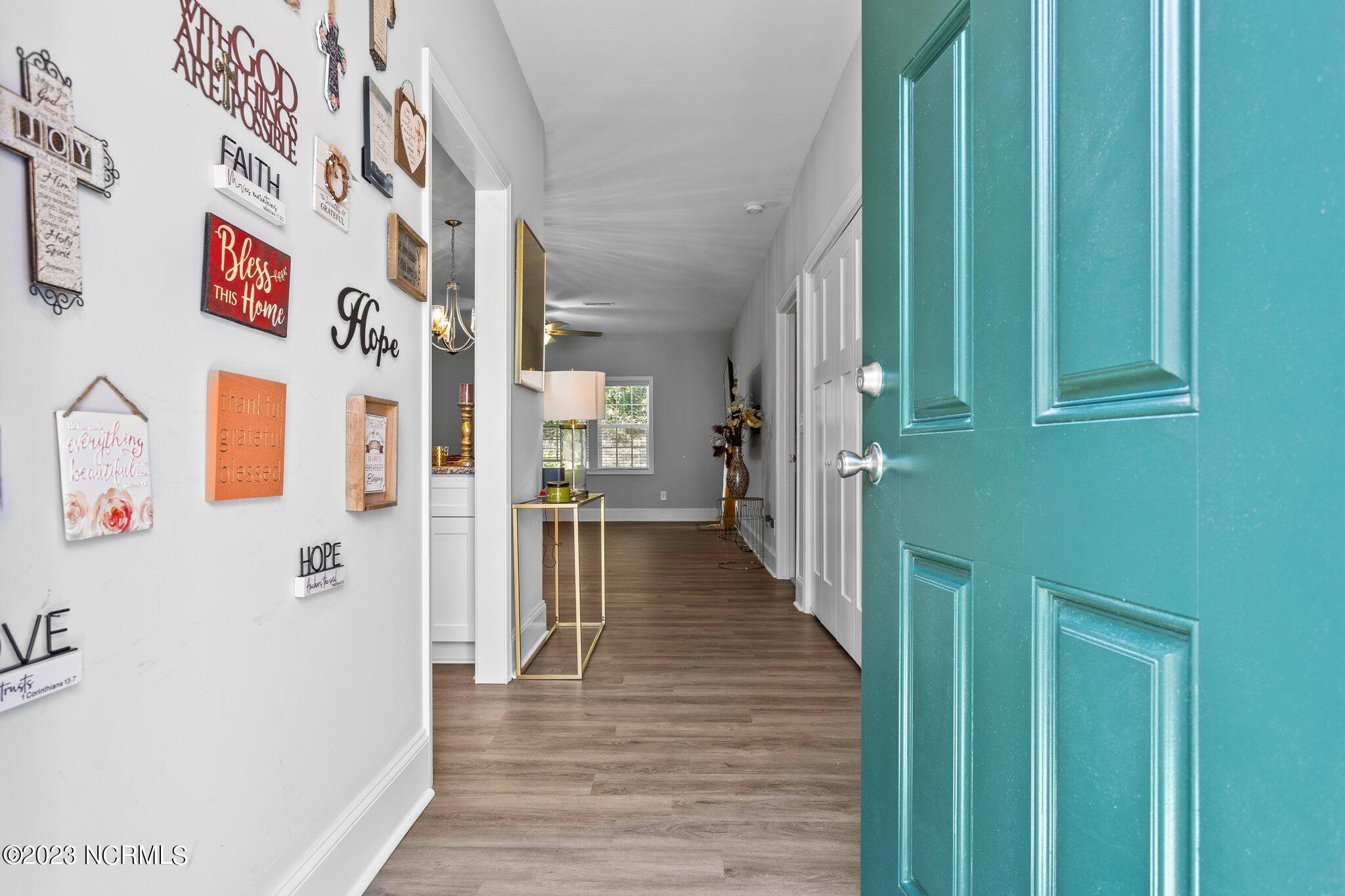 810 Lighthorse Circle