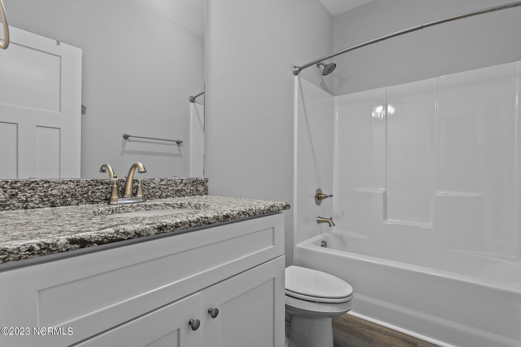 810 Lighthorse Circle