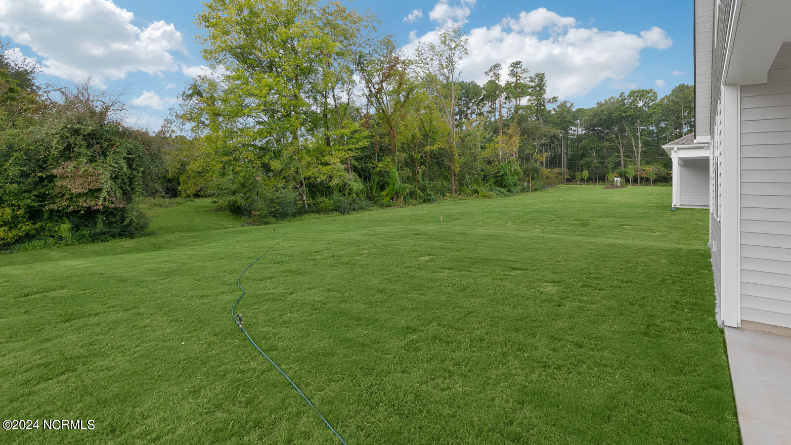 418 Thistle Meadow Lane