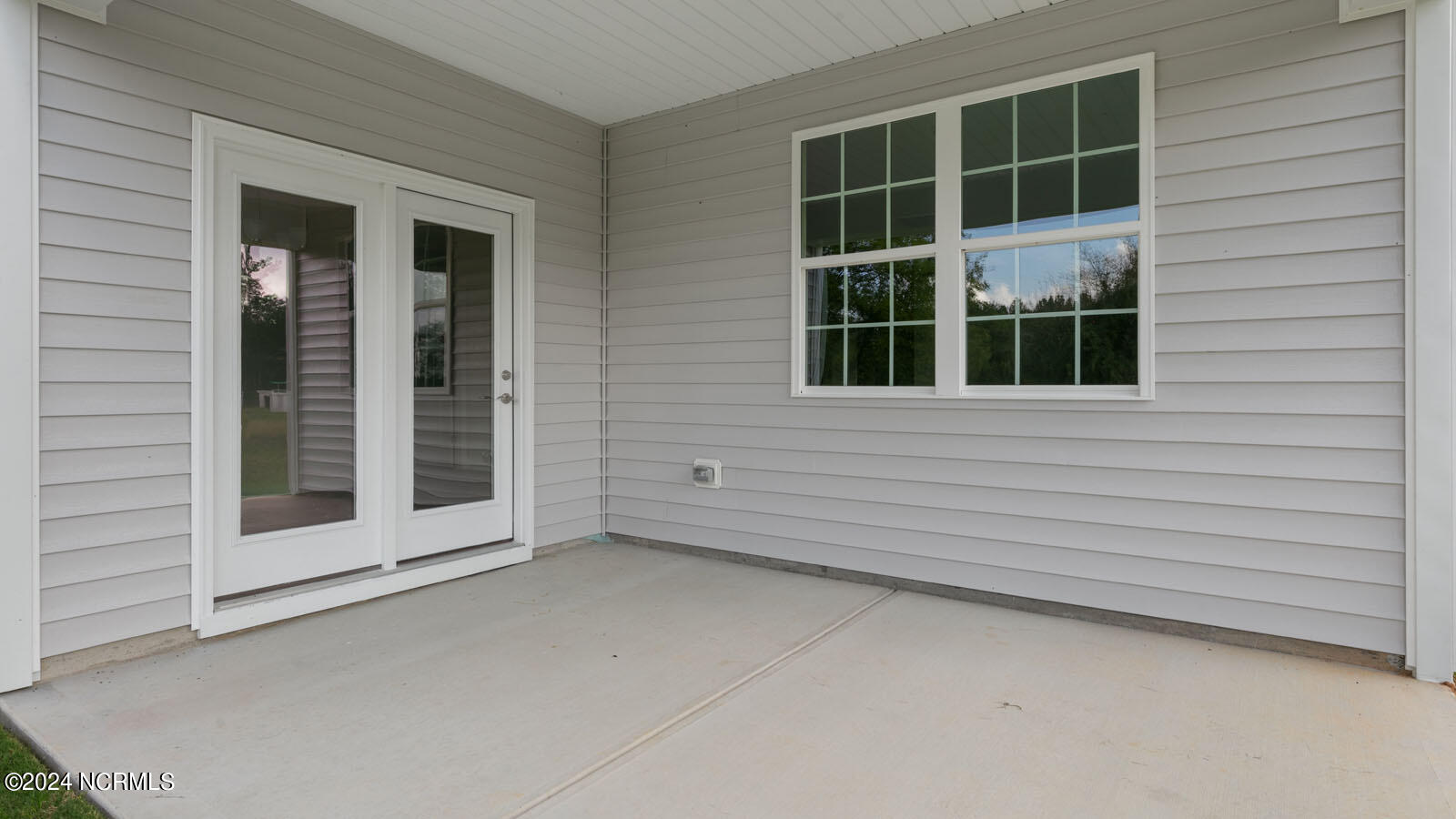 418 Thistle Meadow Lane