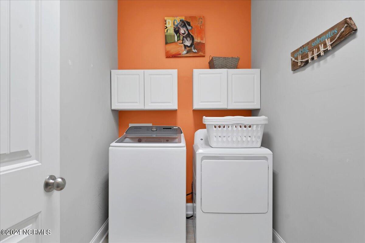 419 Goldenleaf Circle