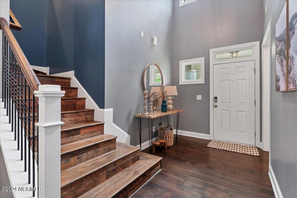 419 Goldenleaf Circle