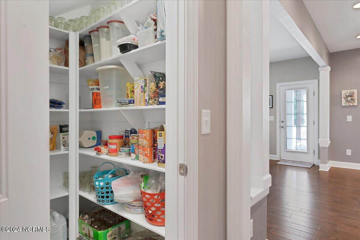 419 Goldenleaf Circle