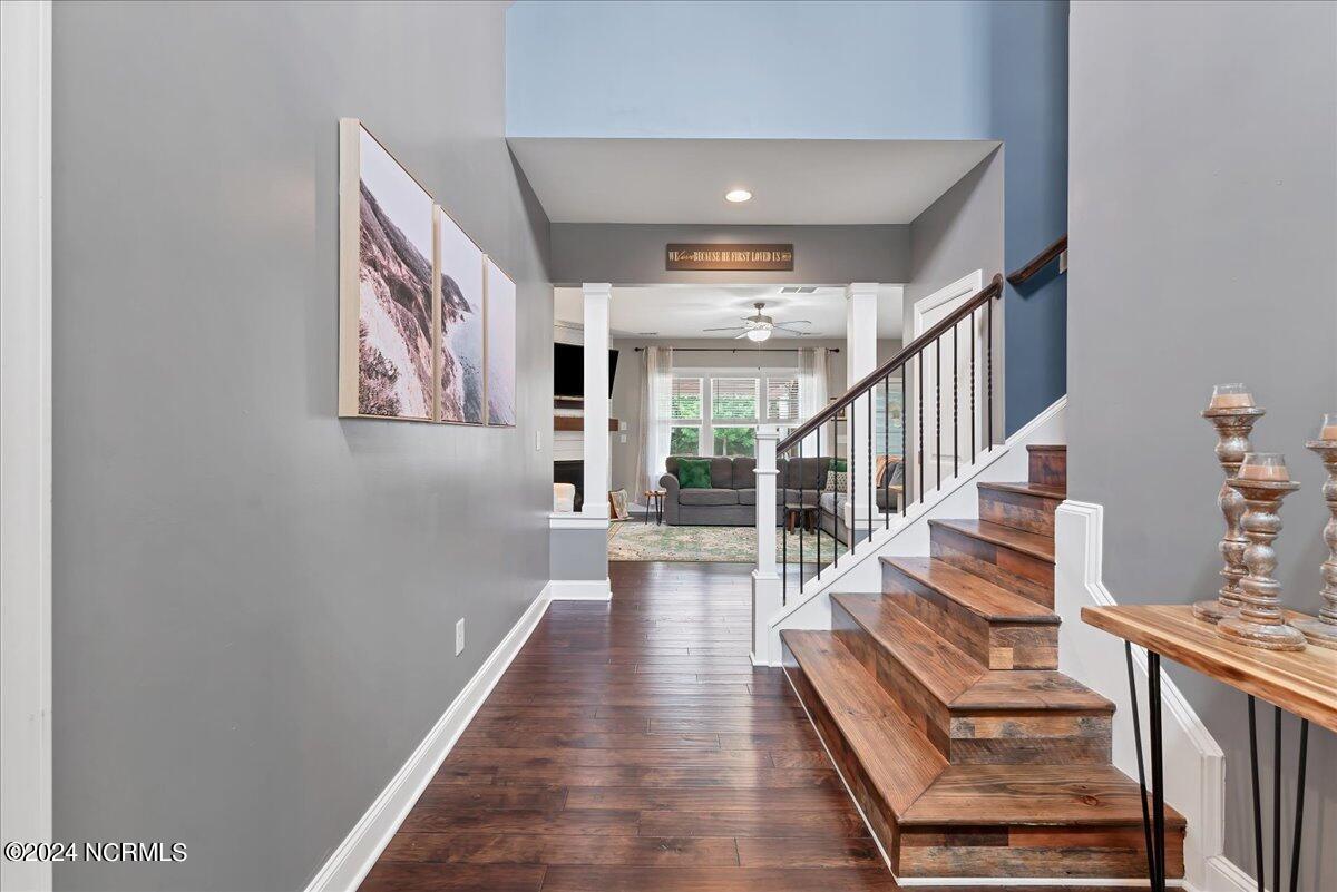 419 Goldenleaf Circle