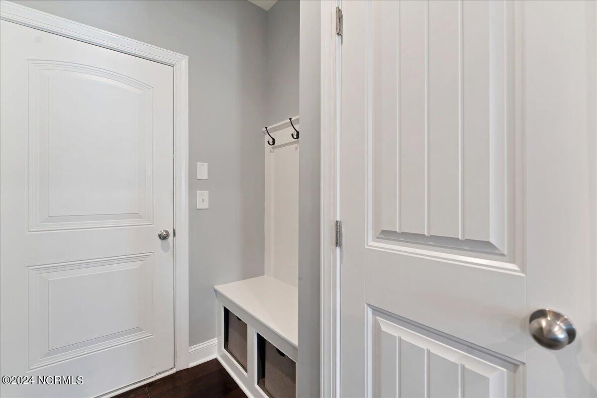 419 Goldenleaf Circle