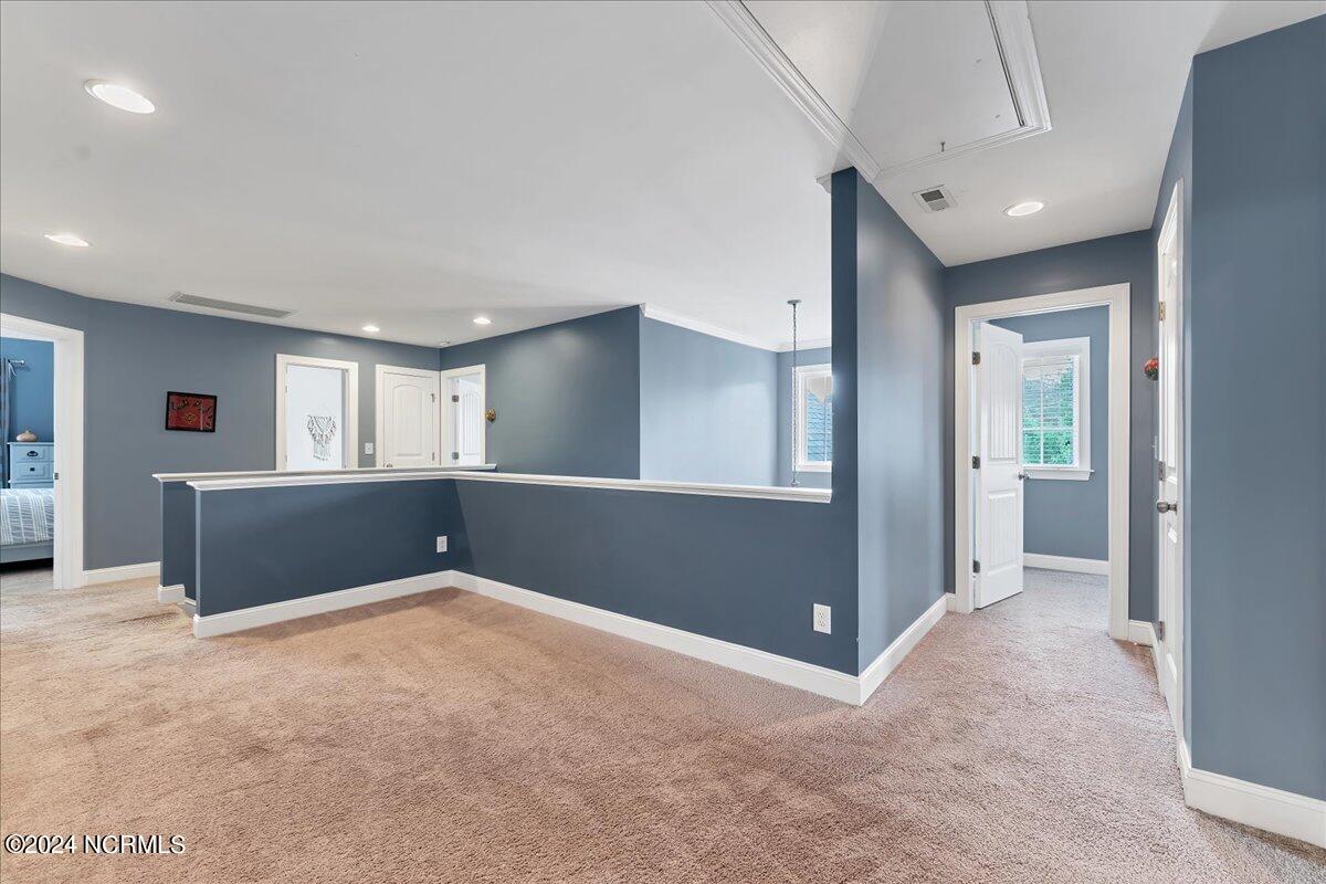 419 Goldenleaf Circle