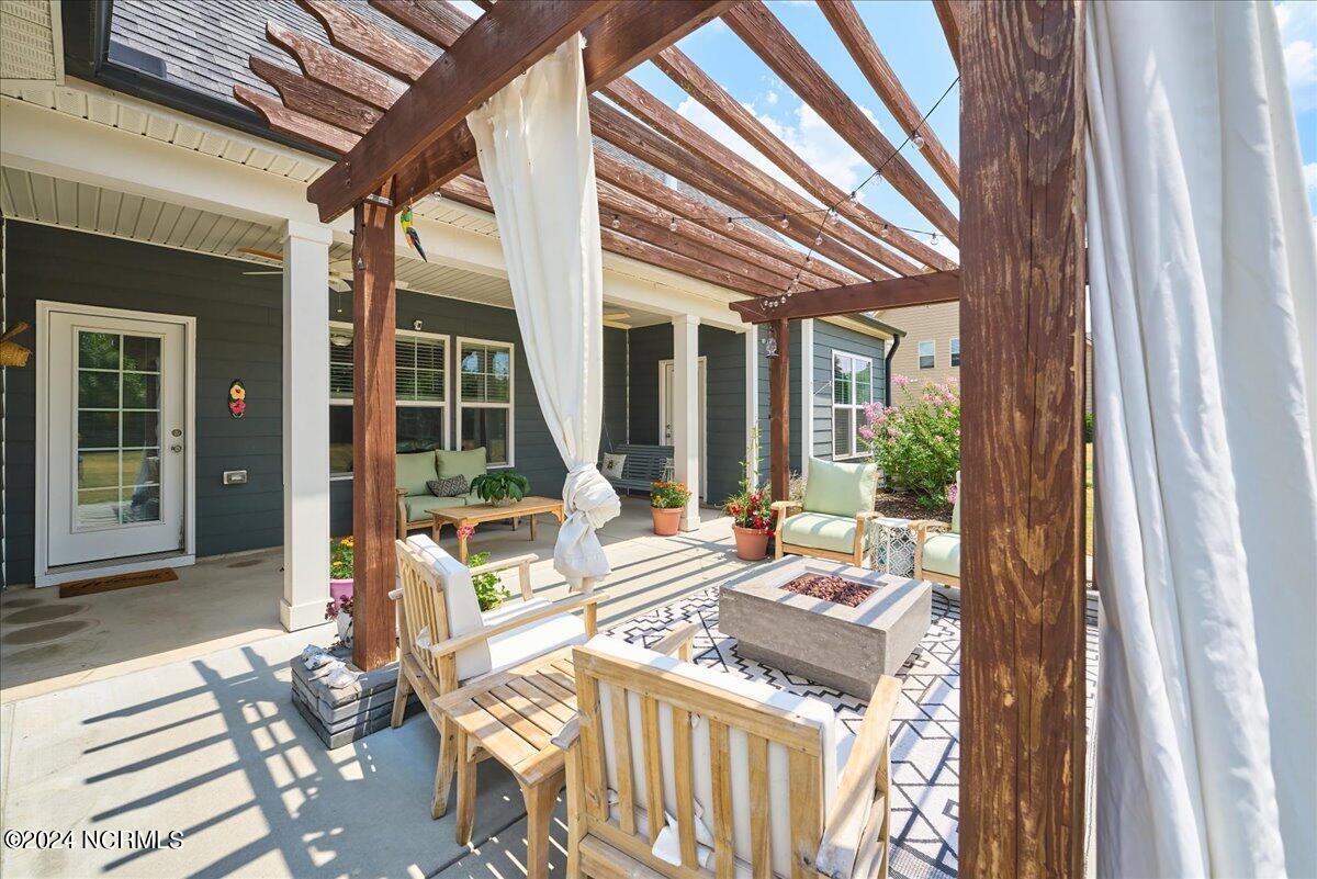 419 Goldenleaf Circle