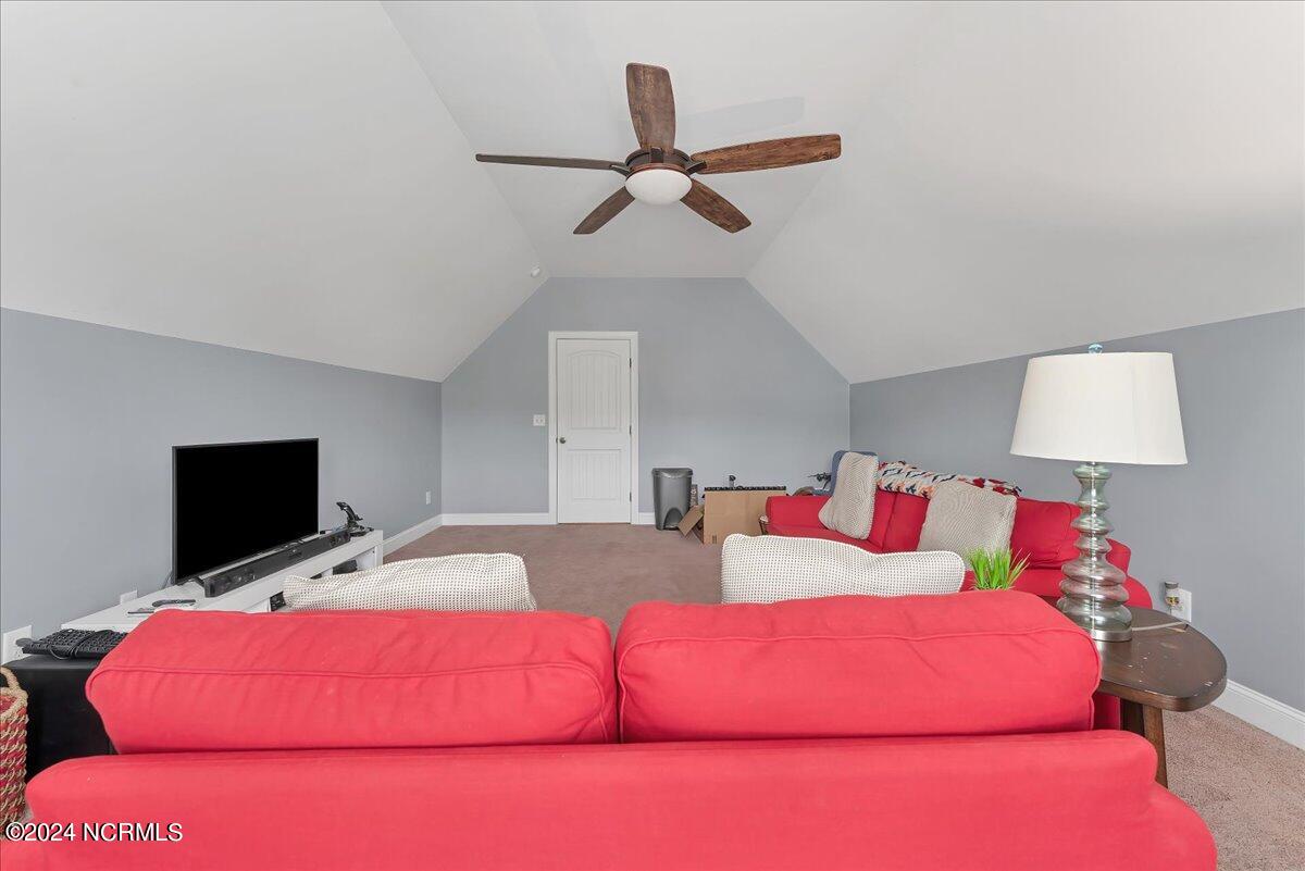 419 Goldenleaf Circle