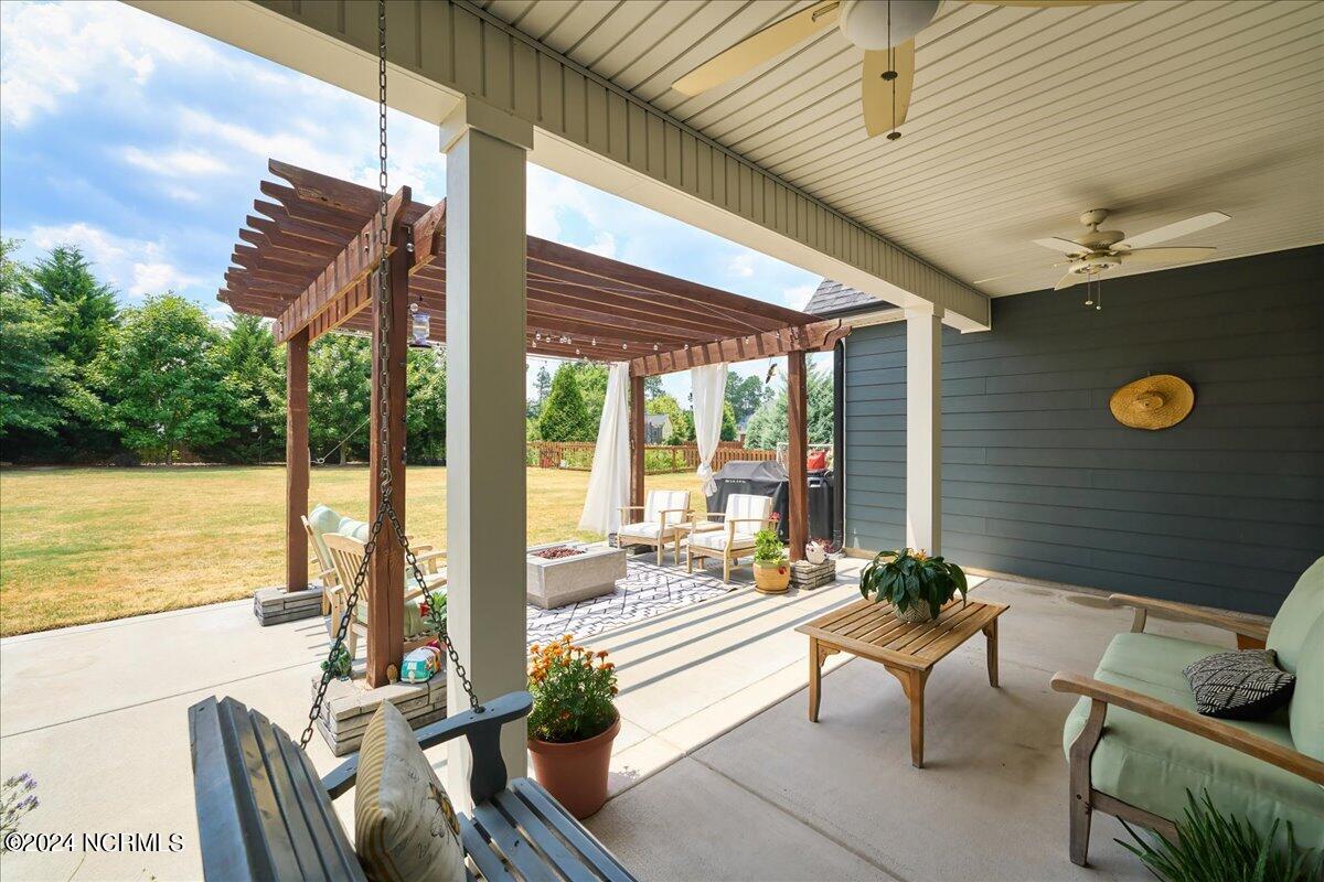 419 Goldenleaf Circle