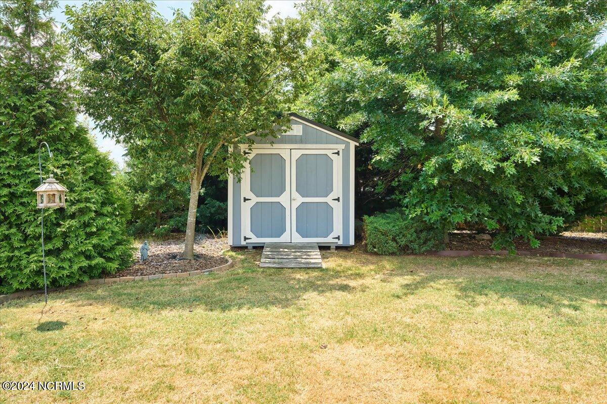 419 Goldenleaf Circle