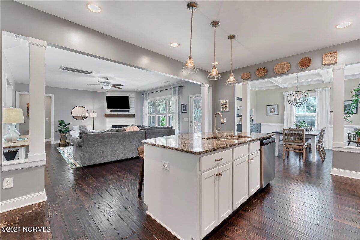 419 Goldenleaf Circle