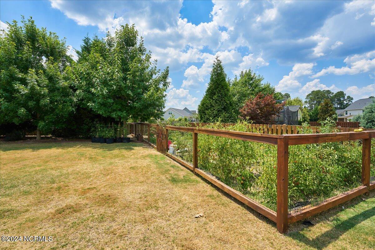 419 Goldenleaf Circle