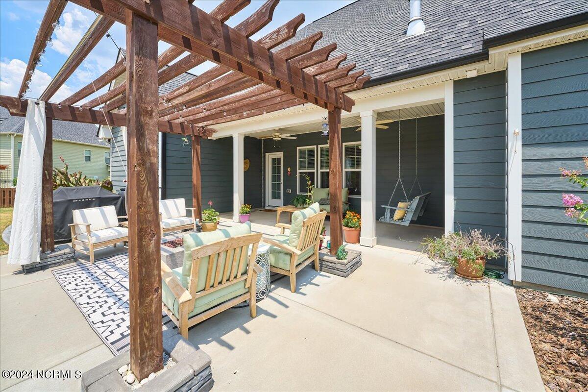 419 Goldenleaf Circle