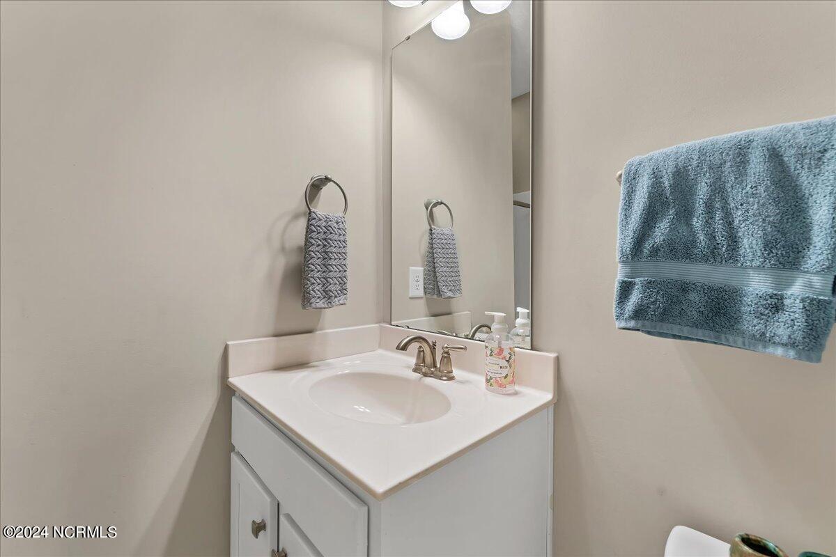 419 Goldenleaf Circle