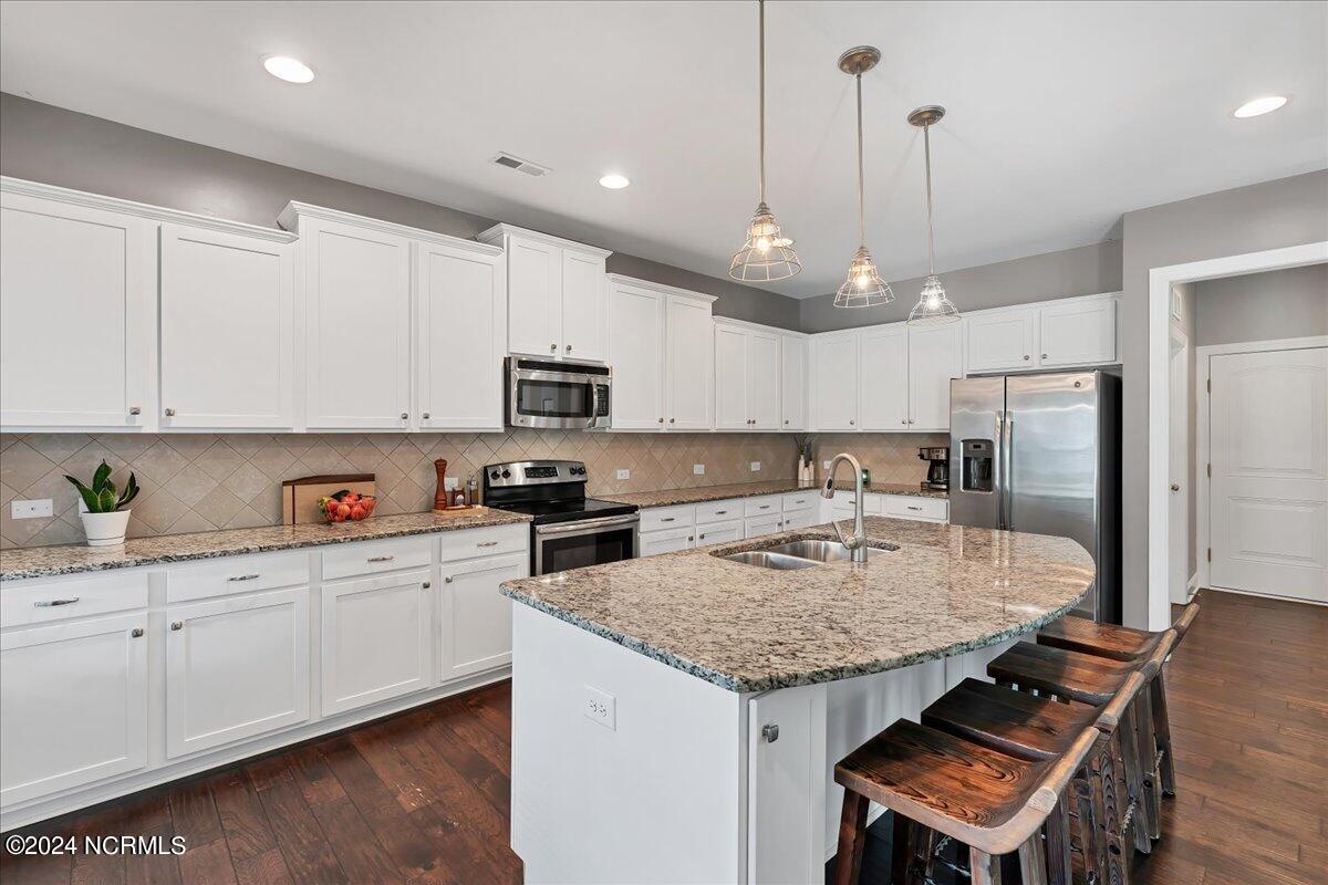 419 Goldenleaf Circle