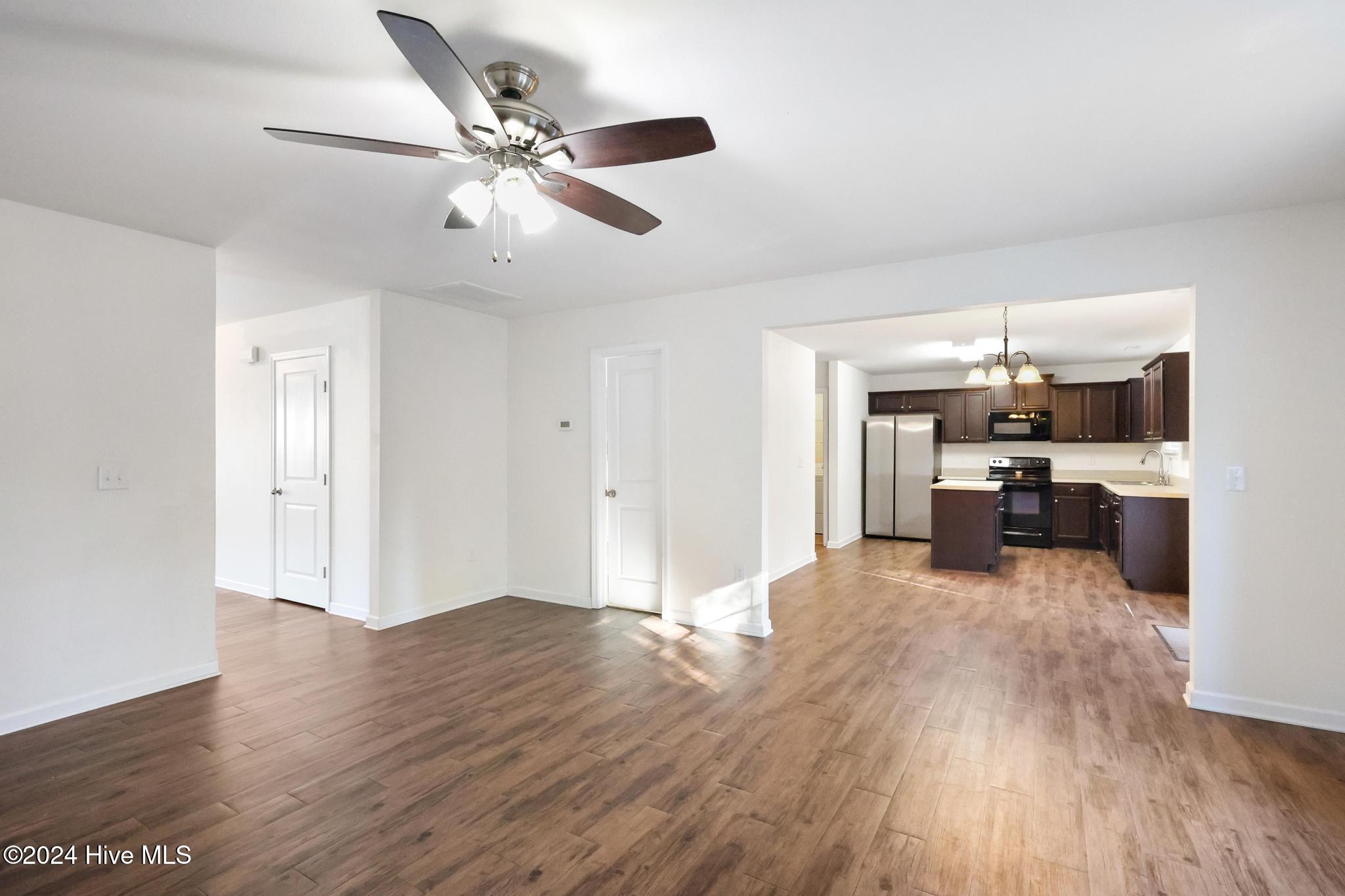 436 Botanical Court