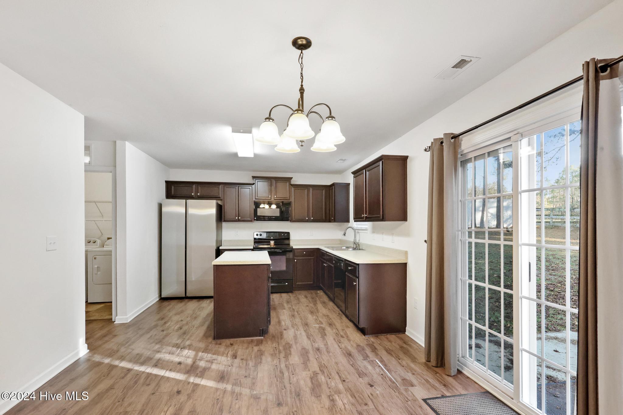 436 Botanical Court