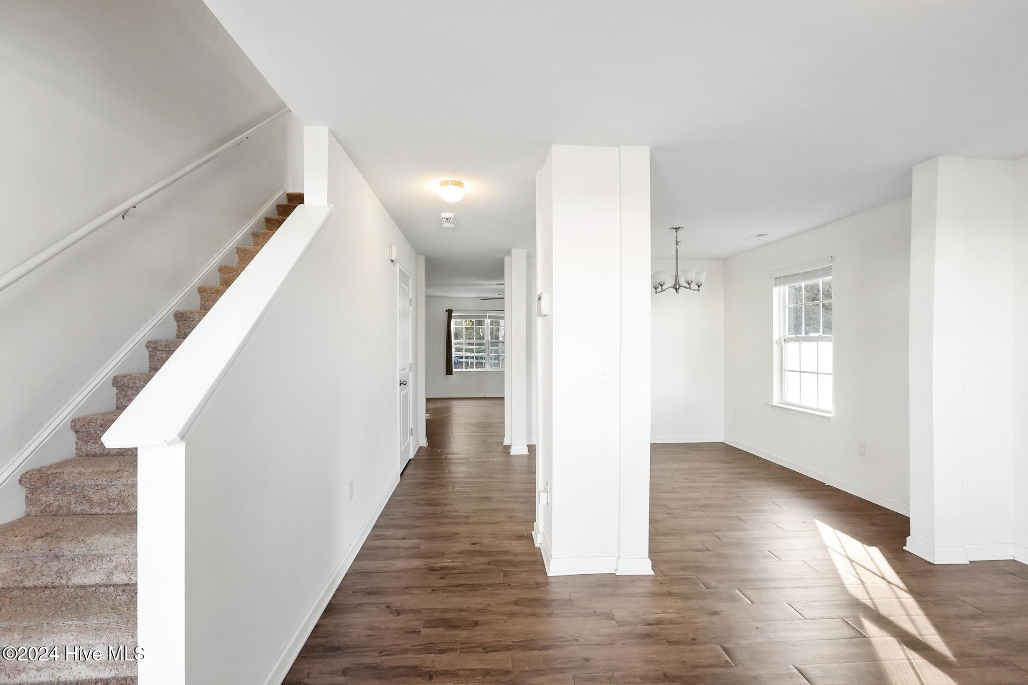 436 Botanical Court