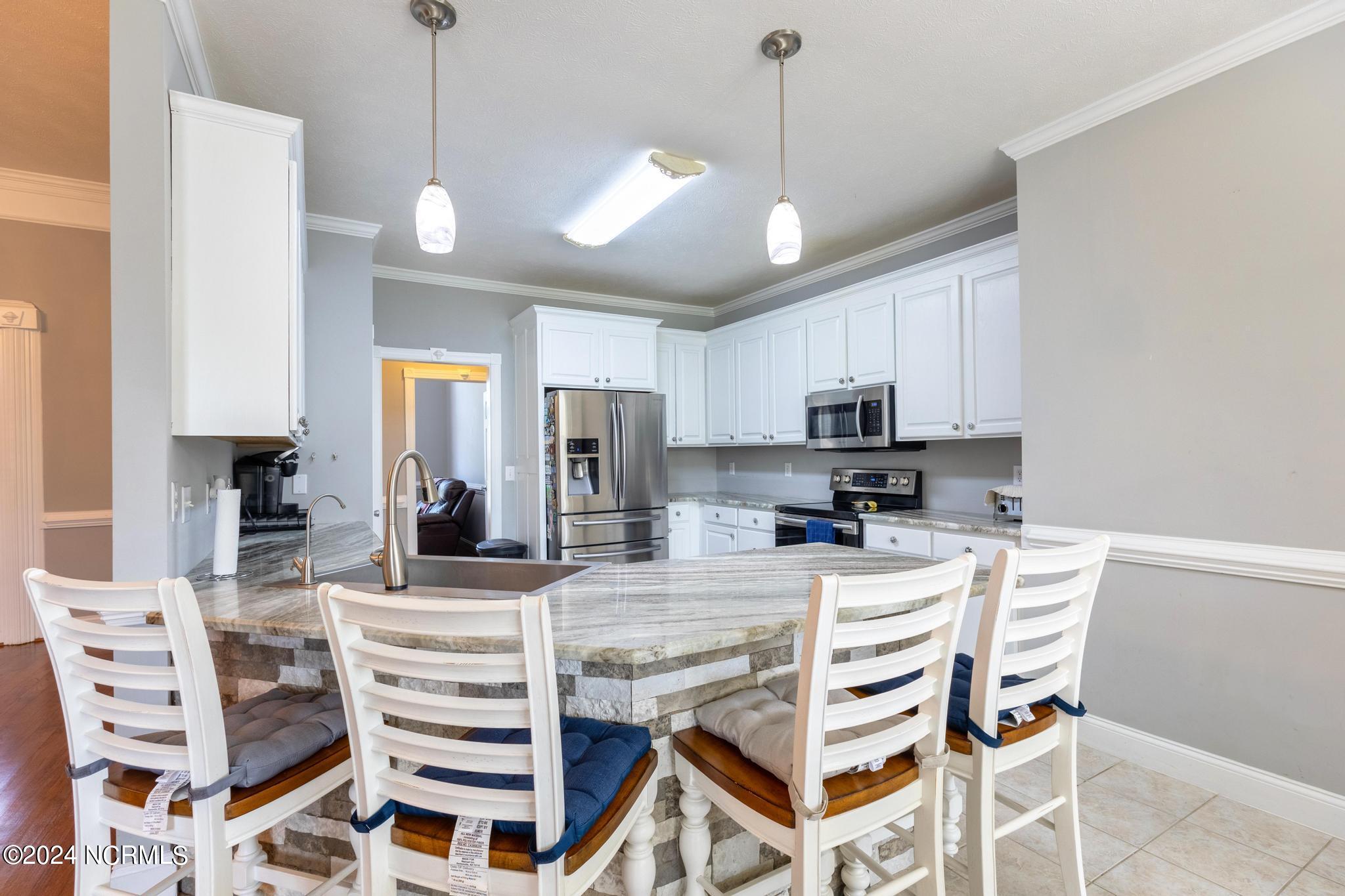 312 Stonehenge Drive