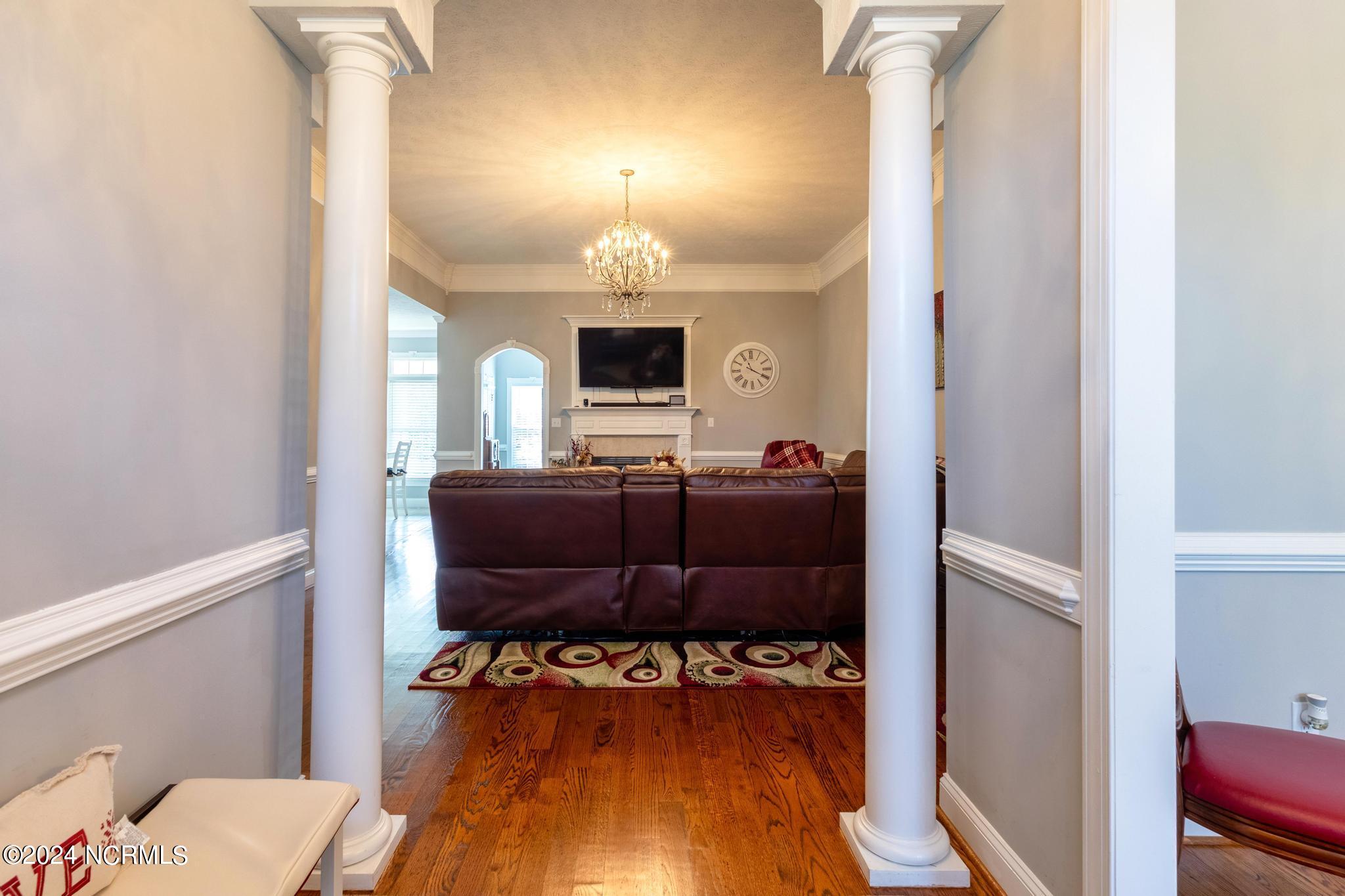 312 Stonehenge Drive