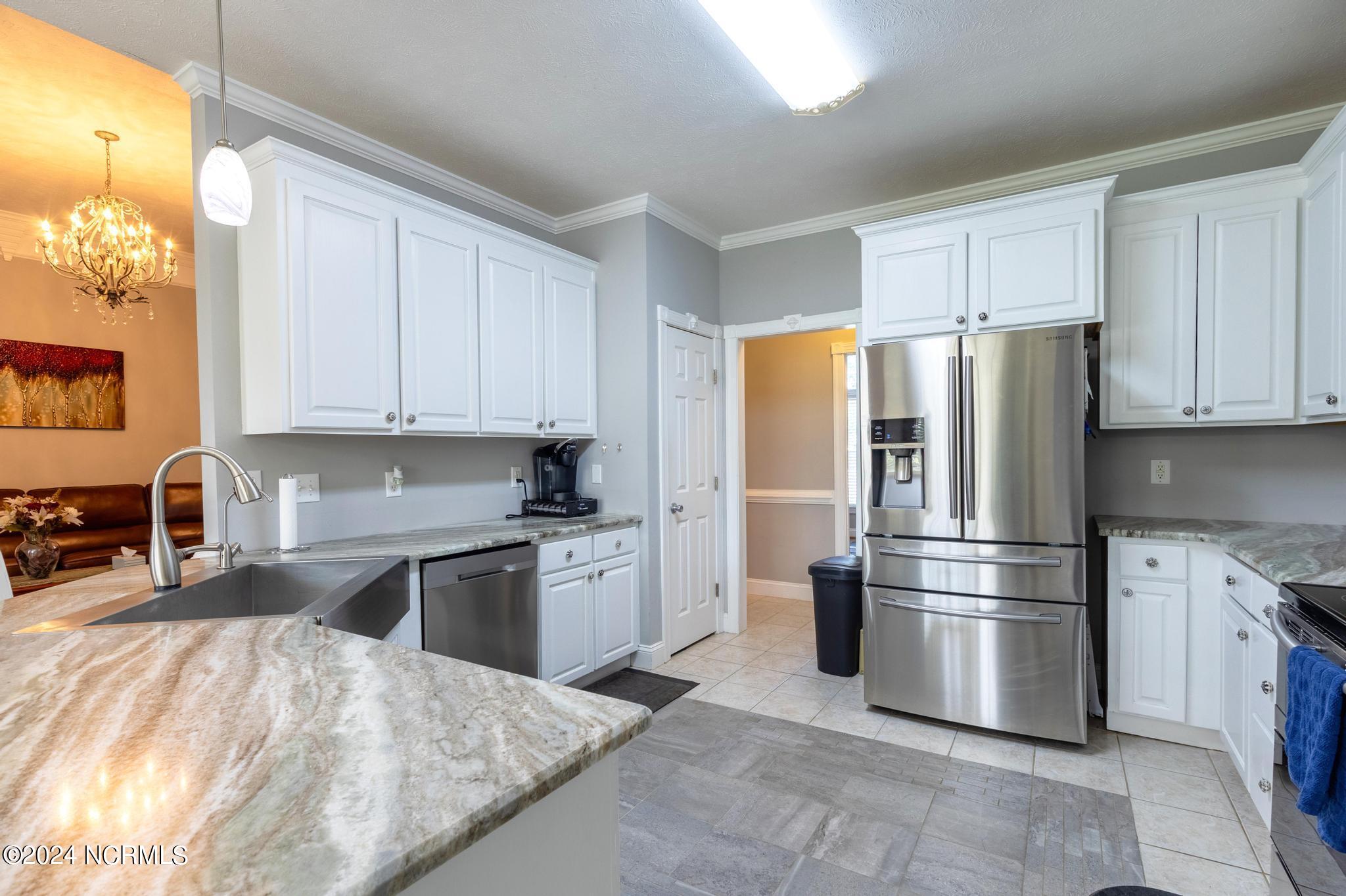 312 Stonehenge Drive