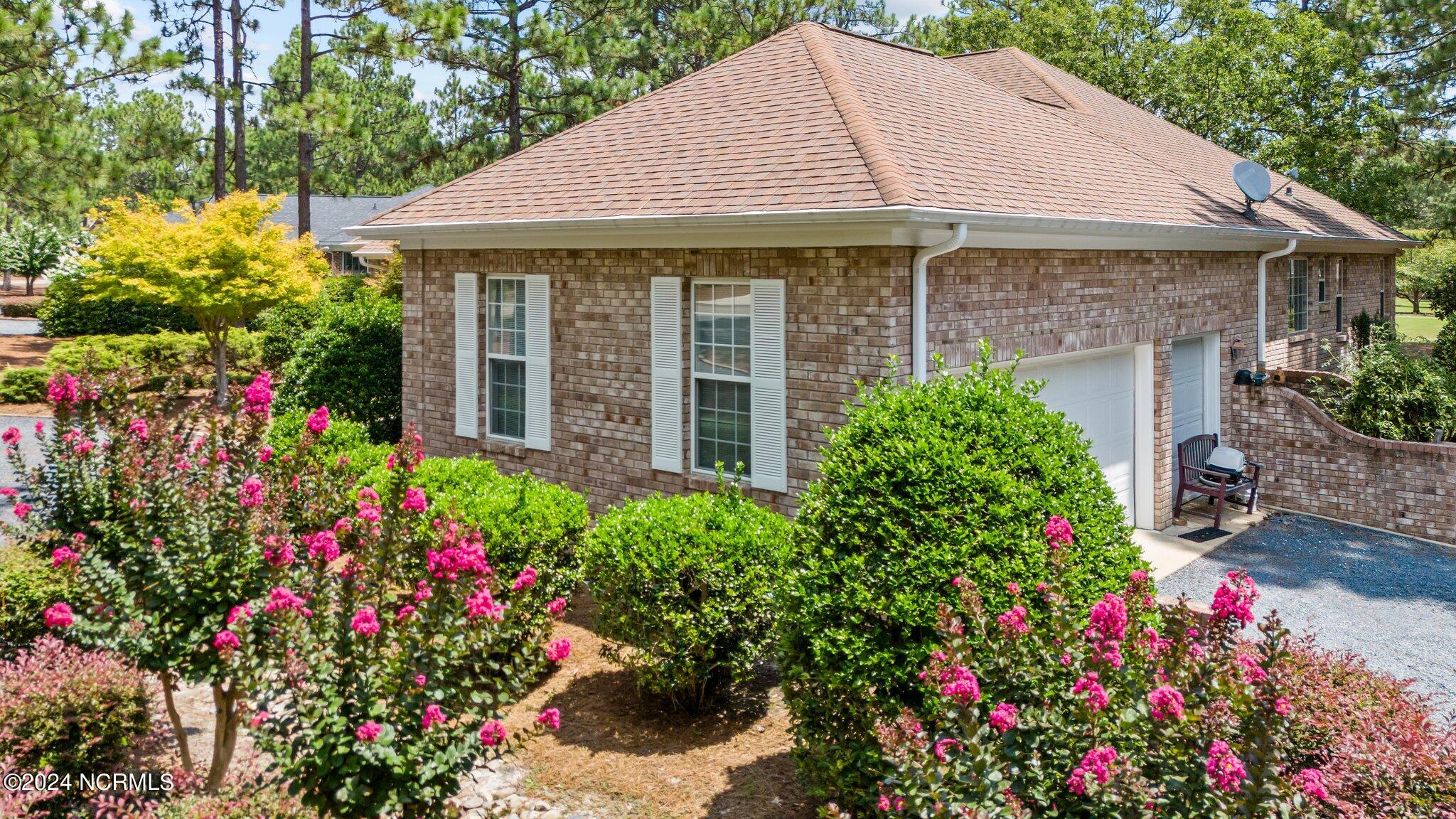 53 Abbottsford Drive