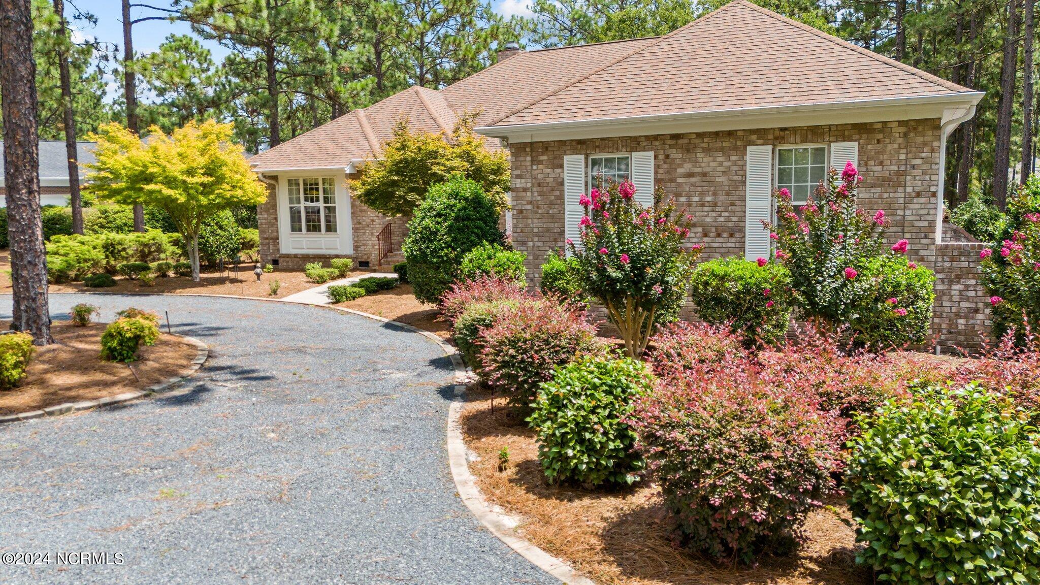 53 Abbottsford Drive