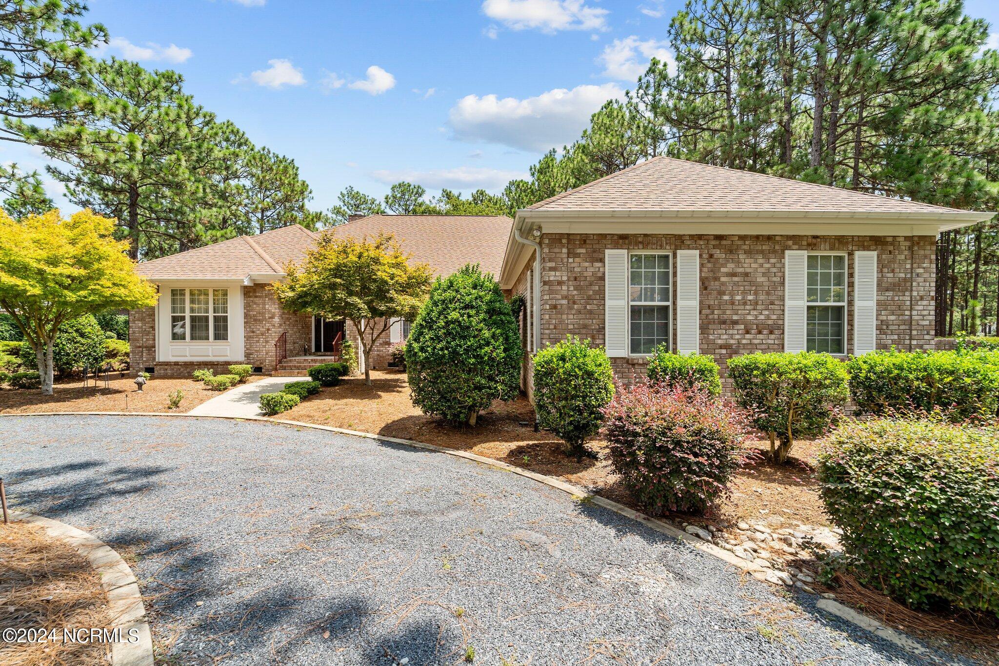 53 Abbottsford Drive