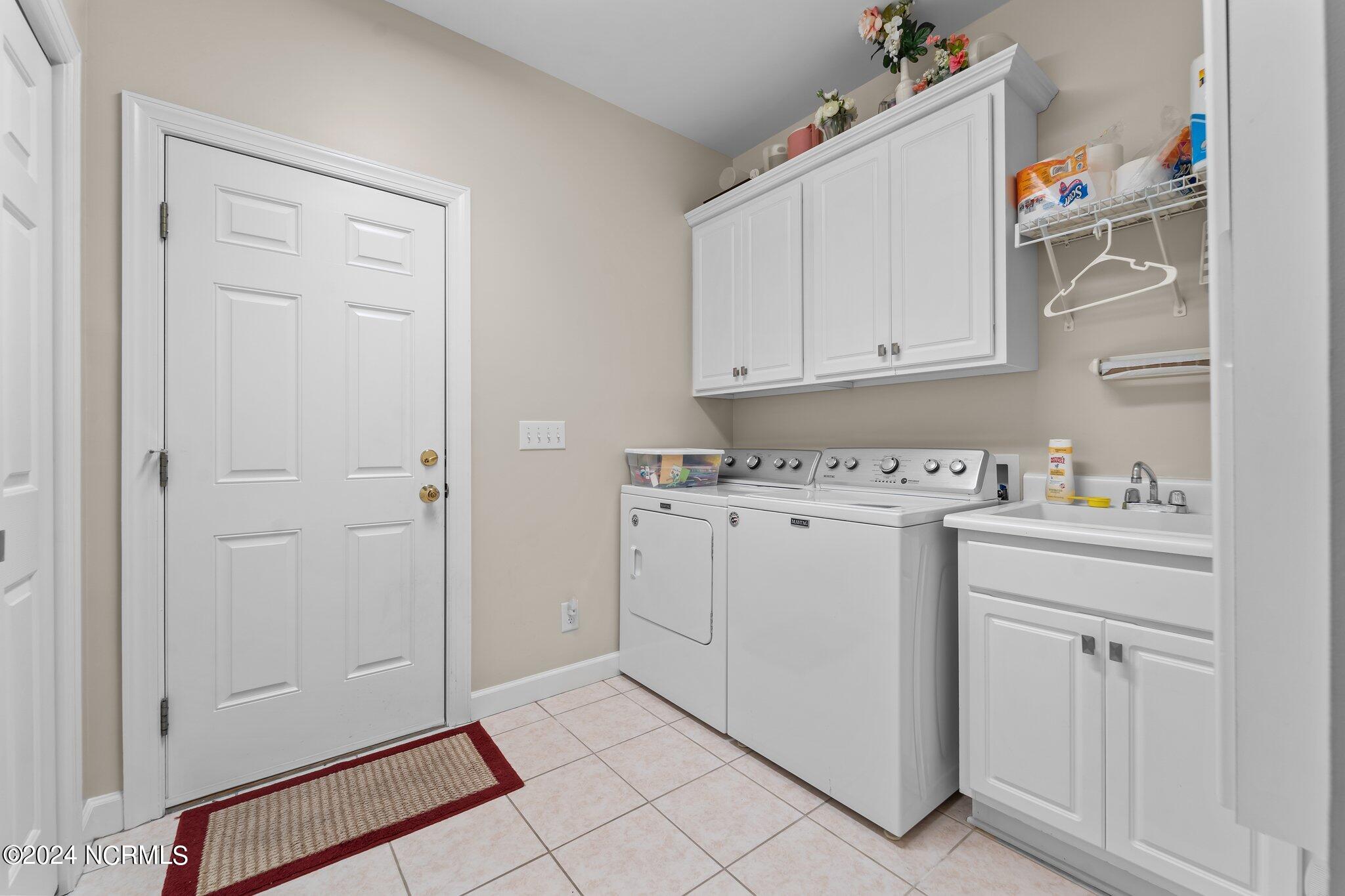 53 Abbottsford Drive