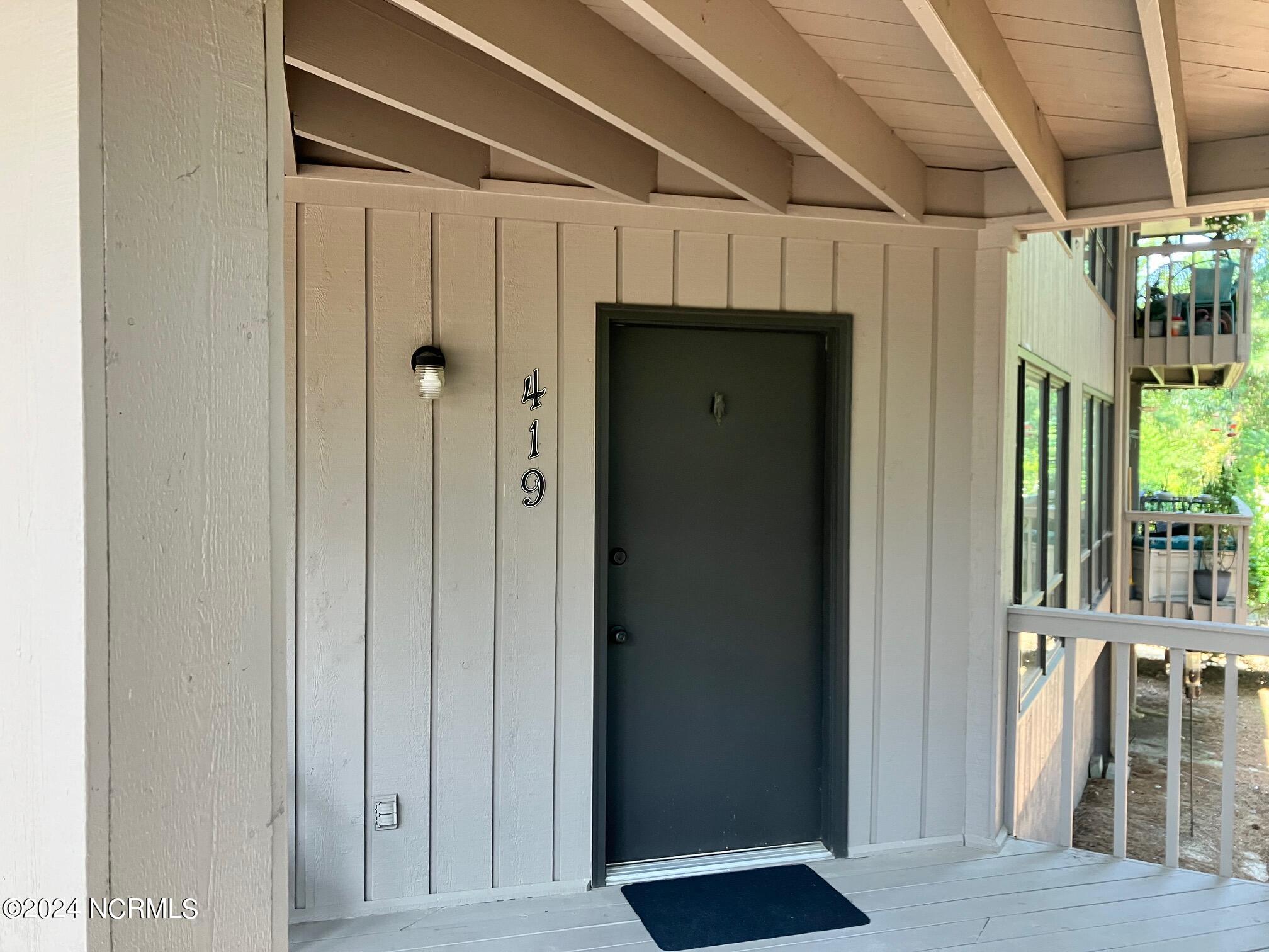 419 Foxcroft Circle, 419