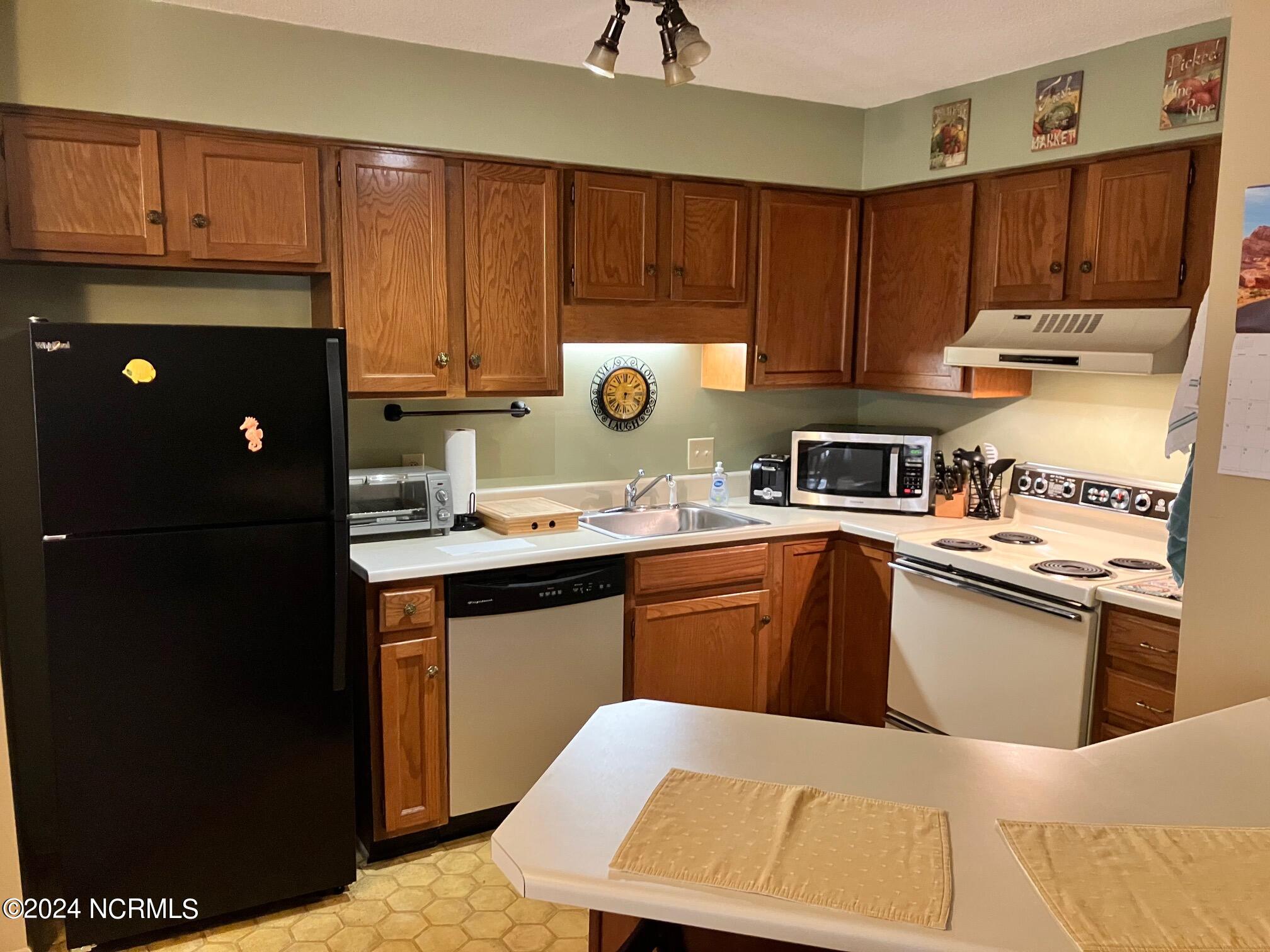 419 Foxcroft Circle, 419