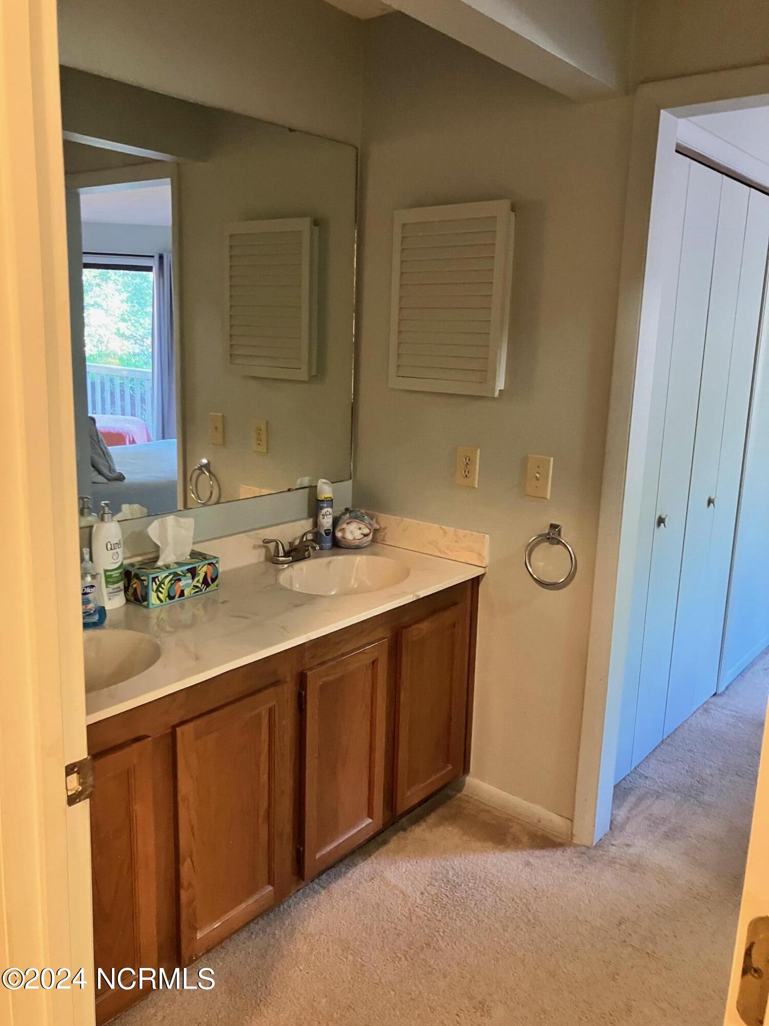 419 Foxcroft Circle, 419