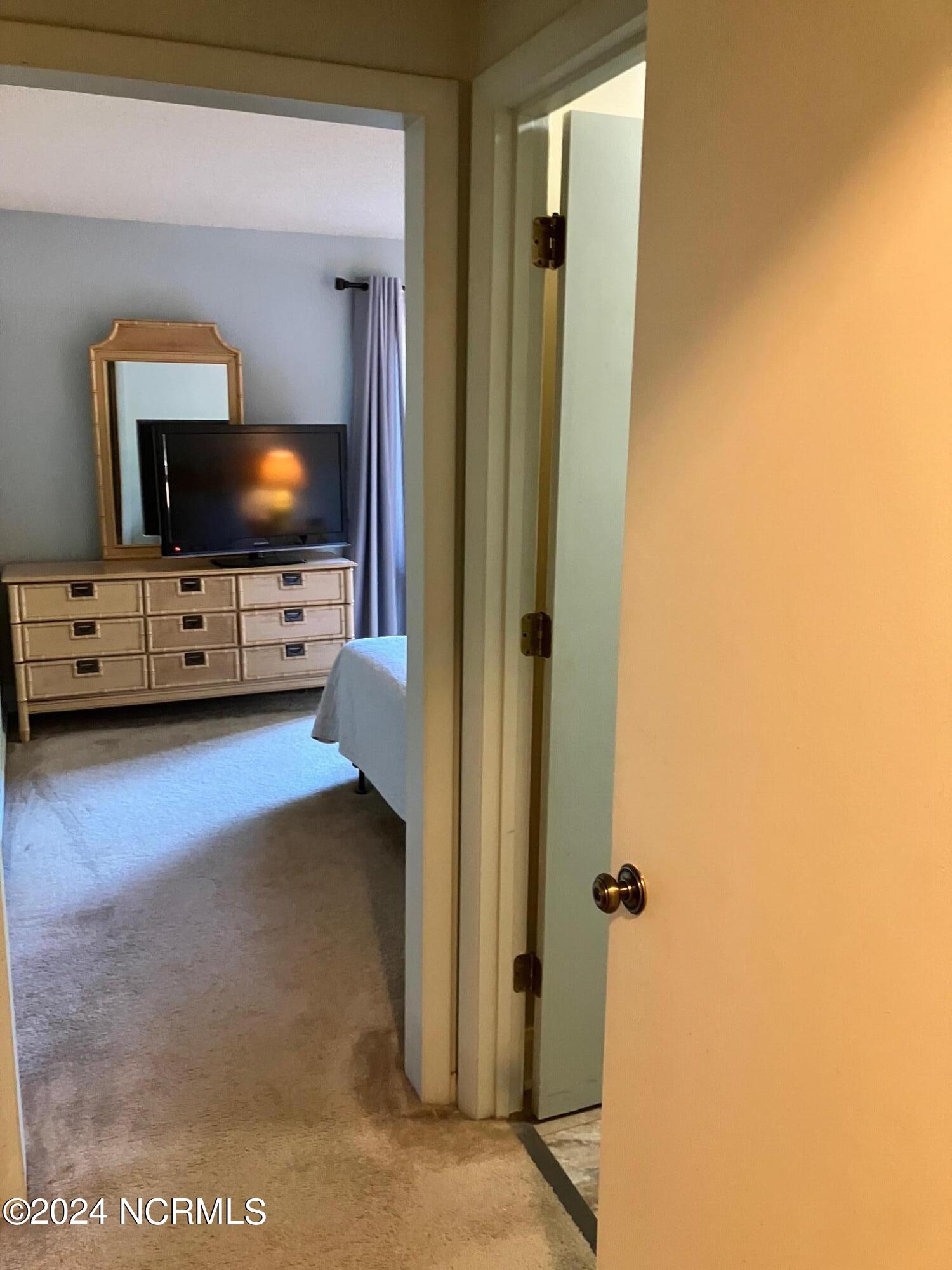 419 Foxcroft Circle, 419