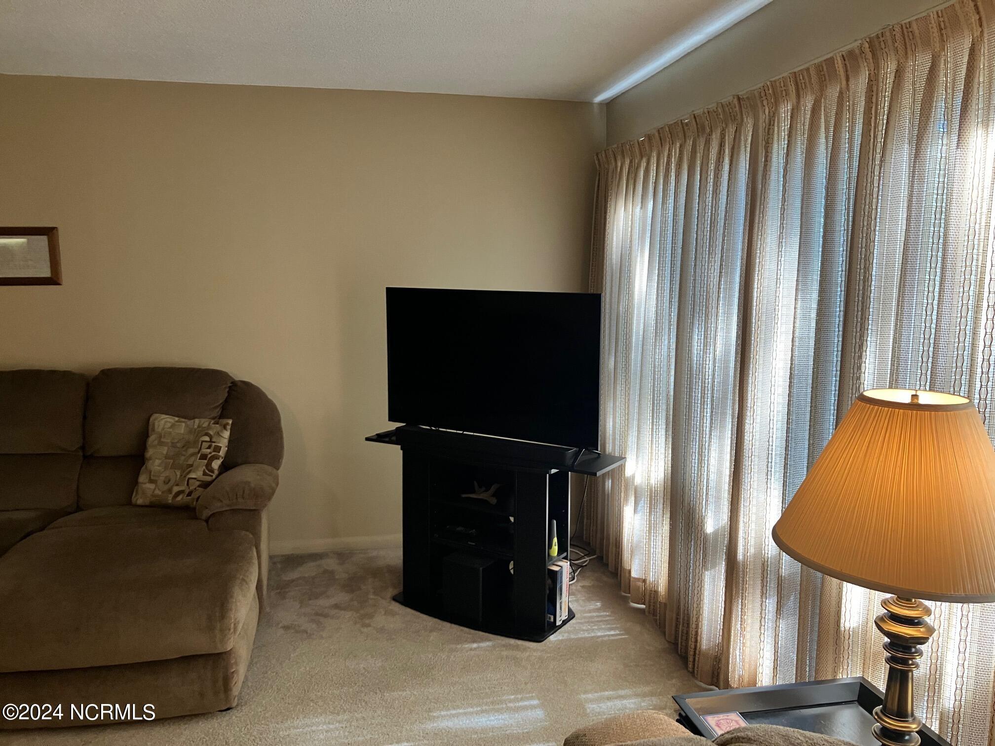 419 Foxcroft Circle, 419