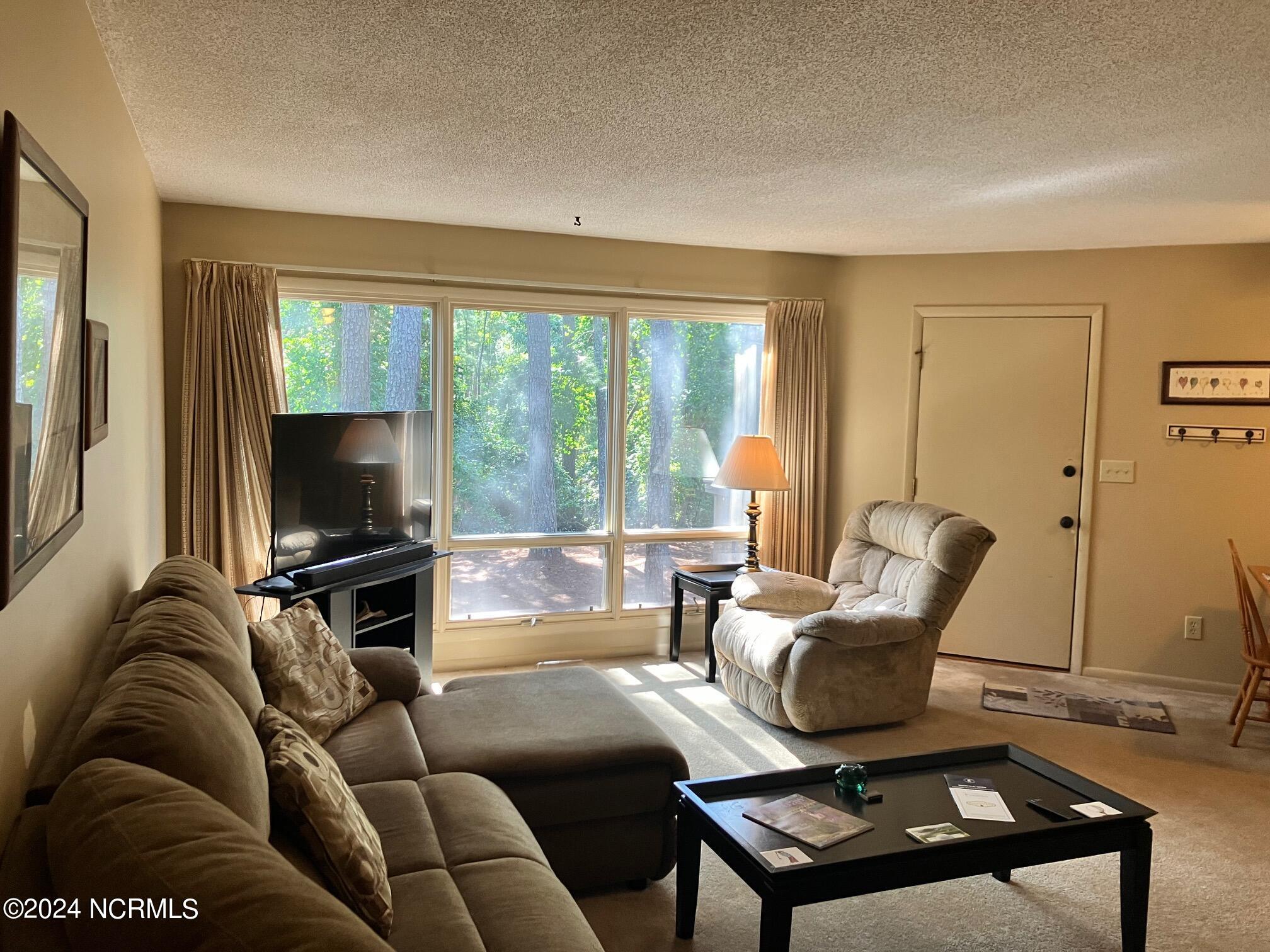 419 Foxcroft Circle, 419