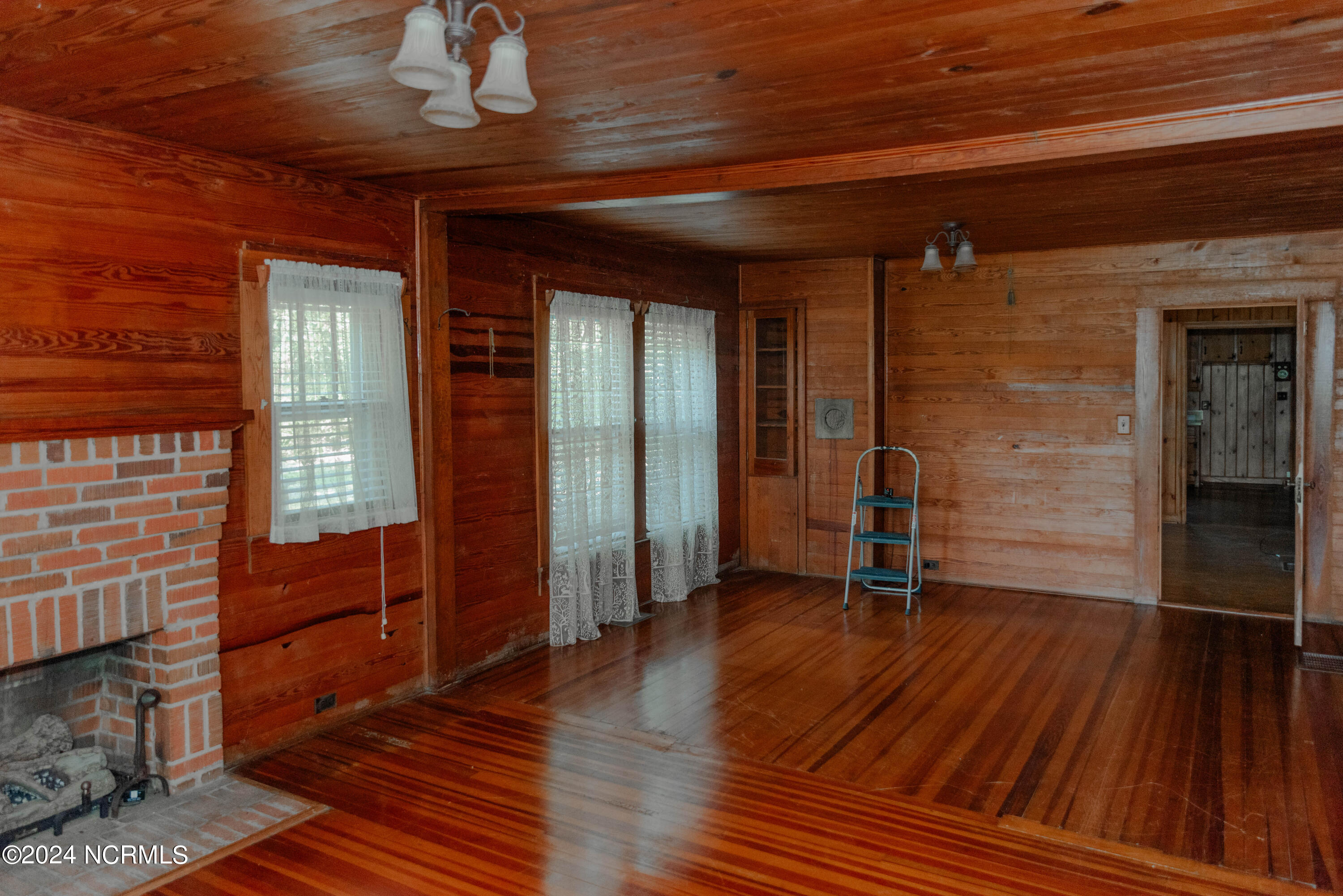 452 Graham Bridge Road