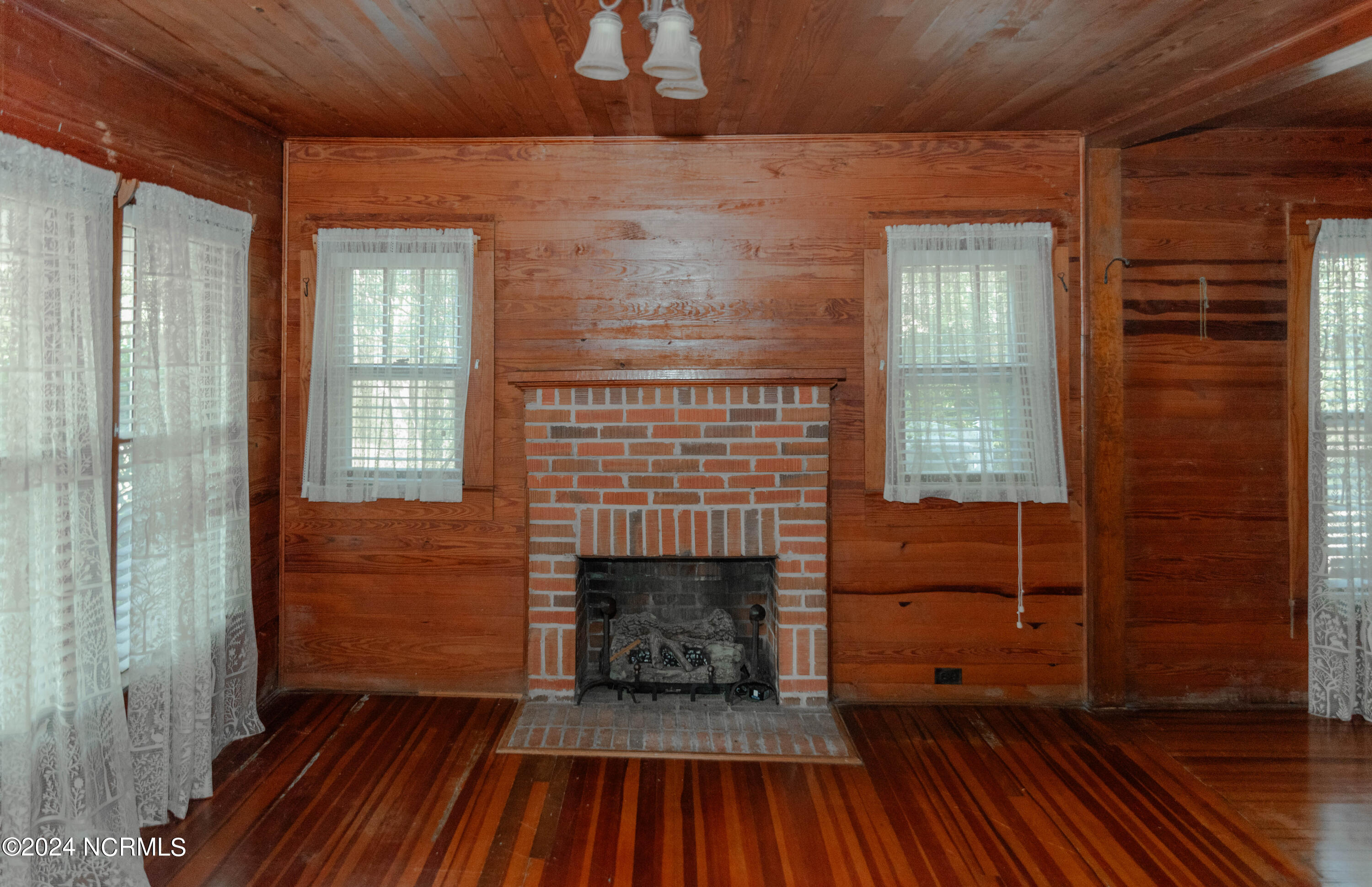 452 Graham Bridge Road