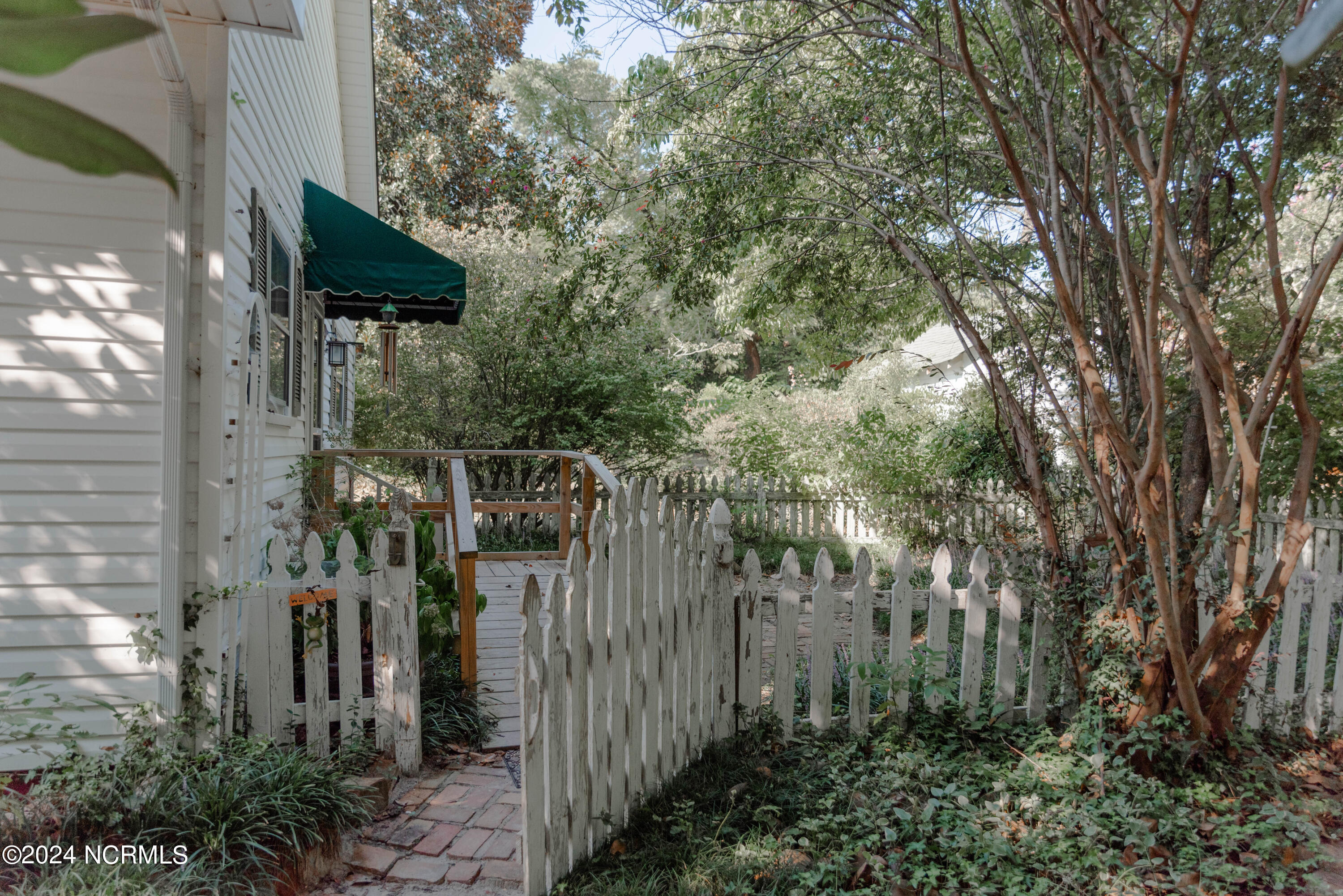 452 Graham Bridge Road