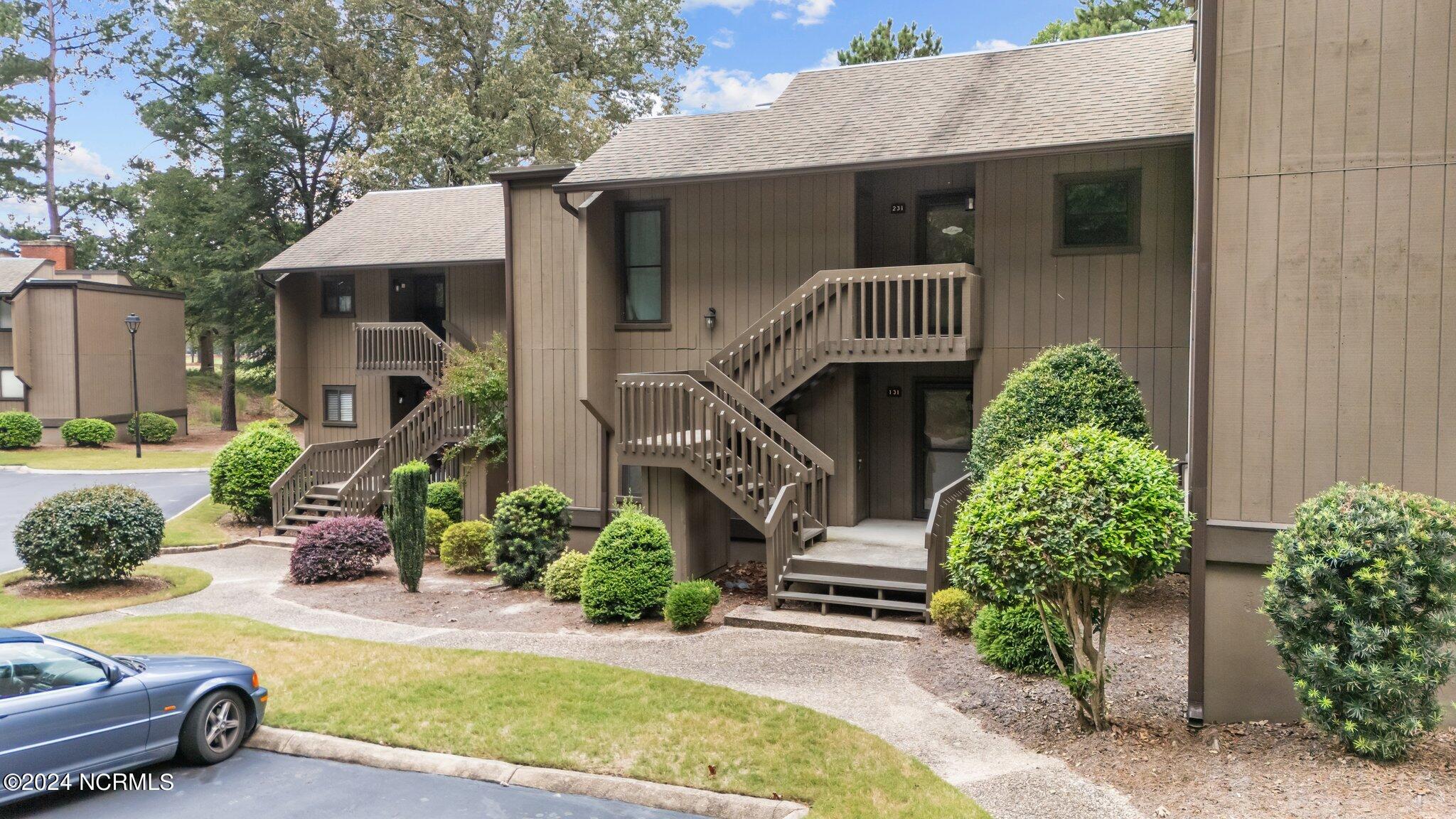 10 Pine Tree Road, 131