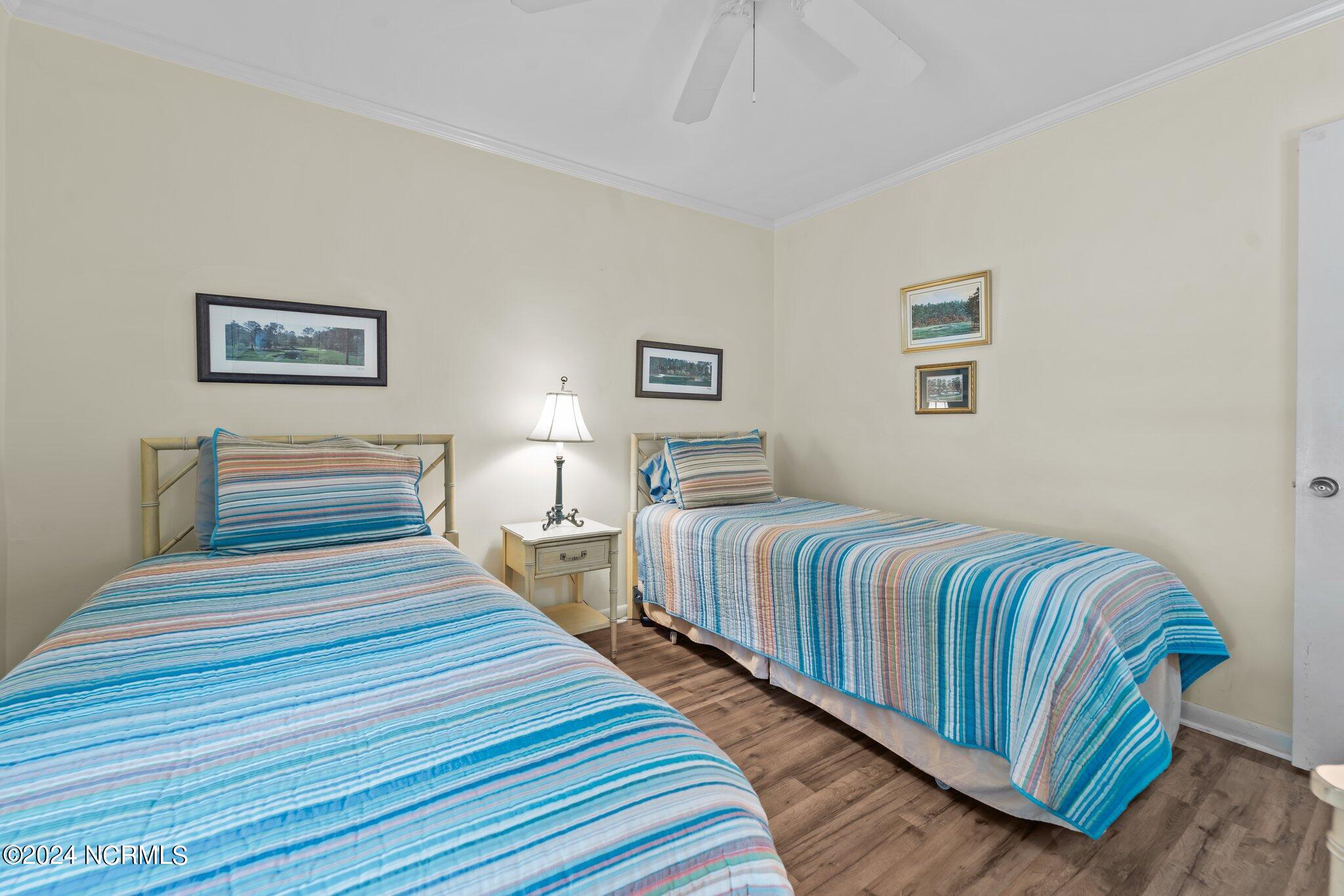 10 Pine Tree Road, 131