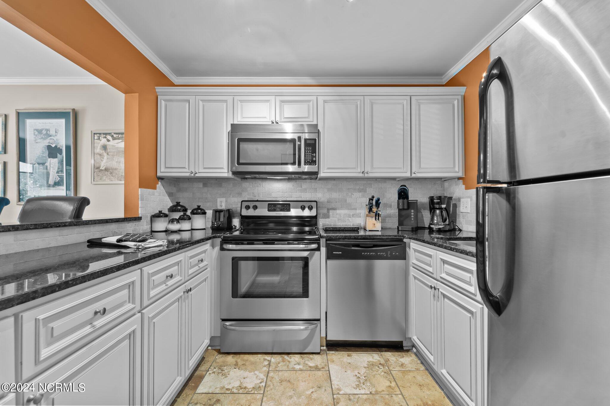 10 Pine Tree Road, 131