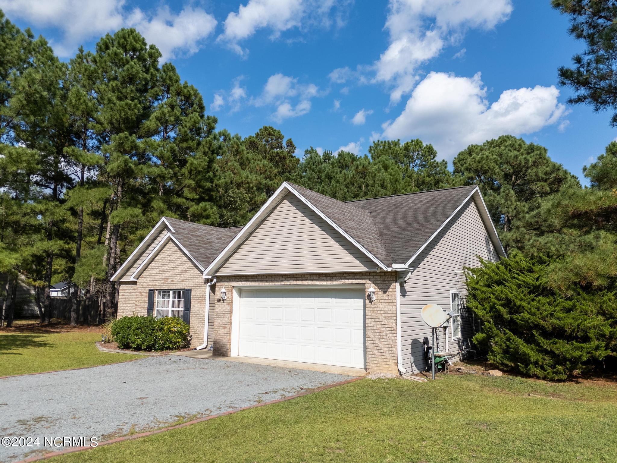 110 Ravenwood Road