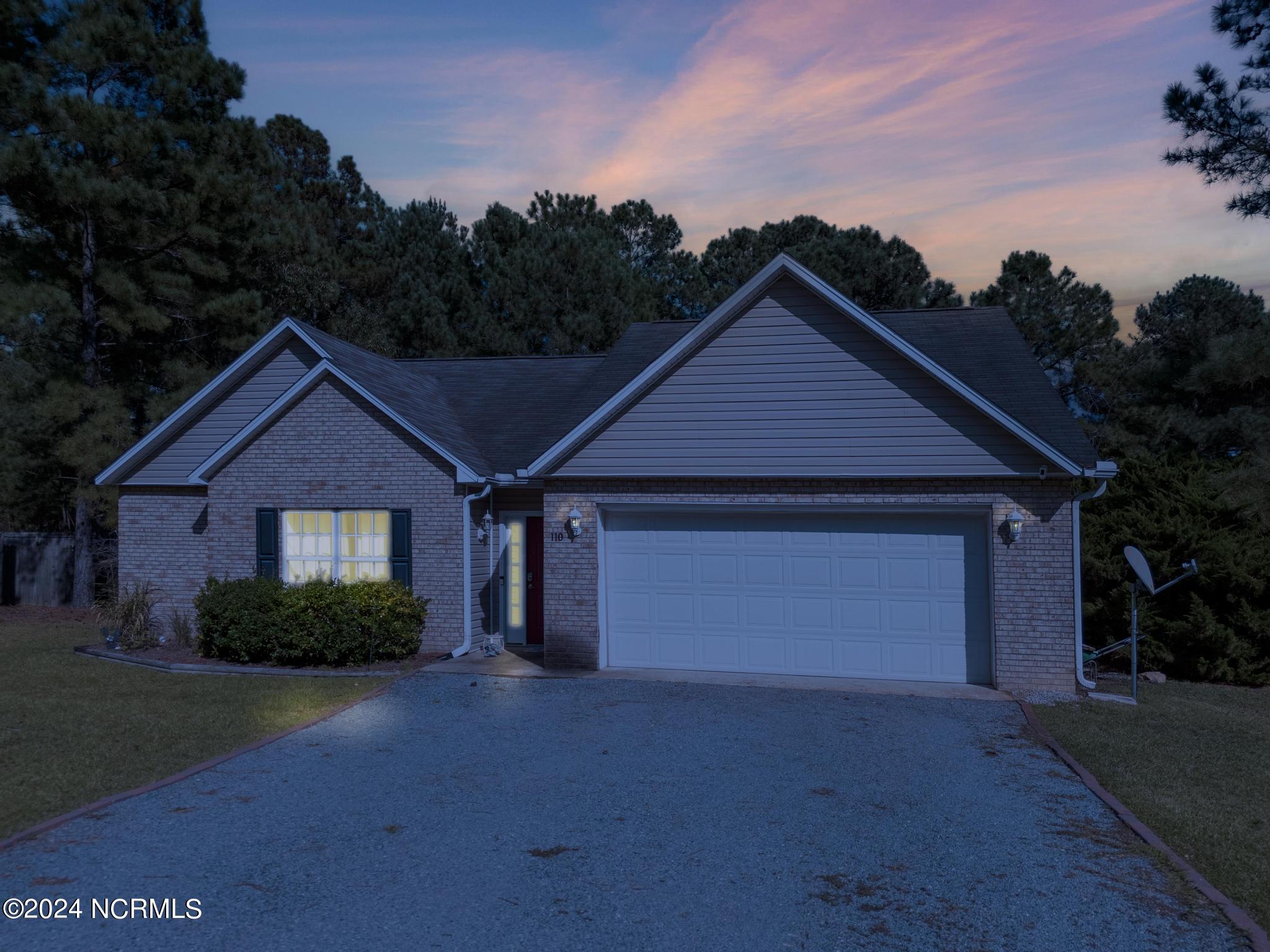 110 Ravenwood Road