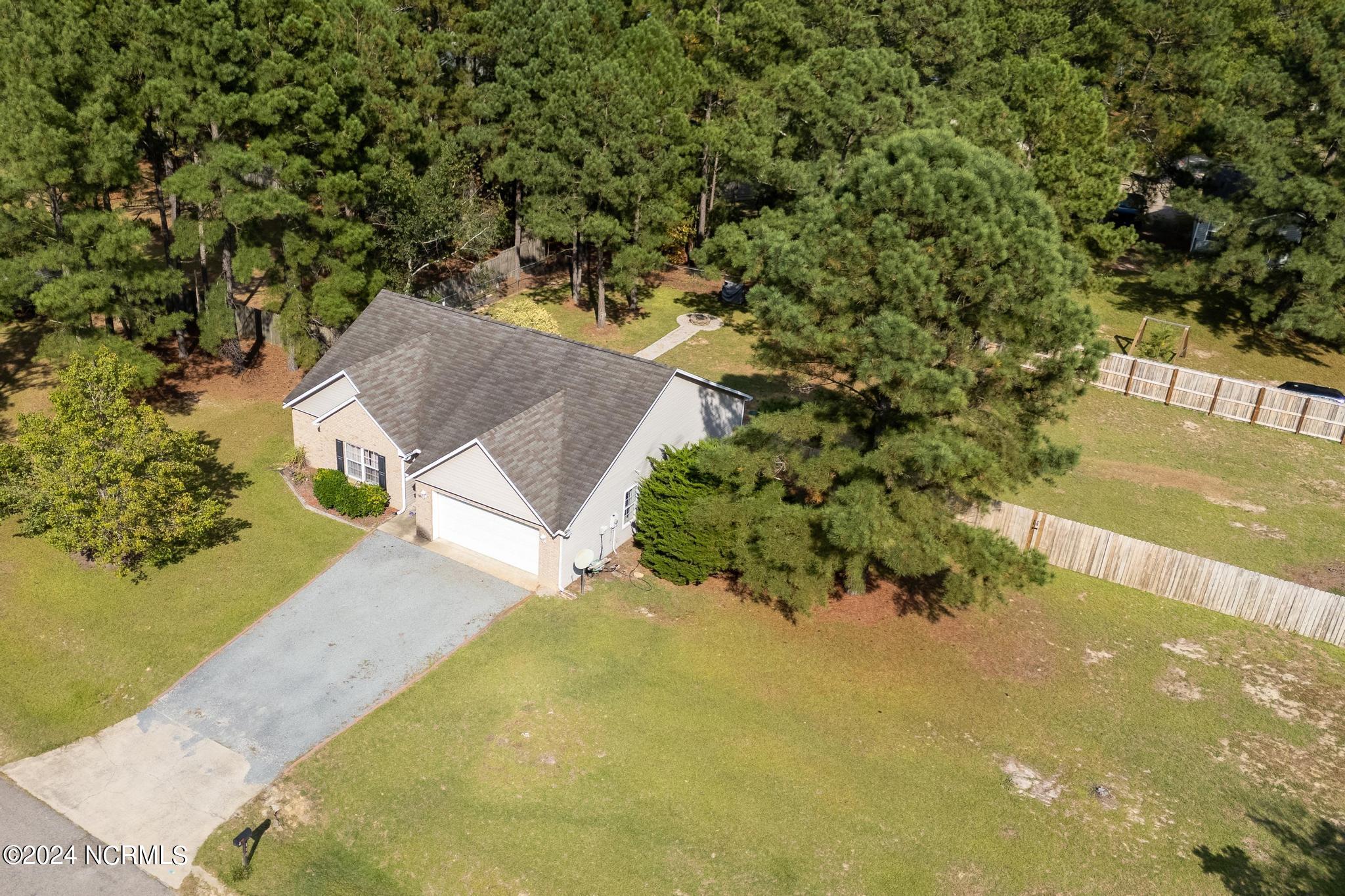 110 Ravenwood Road