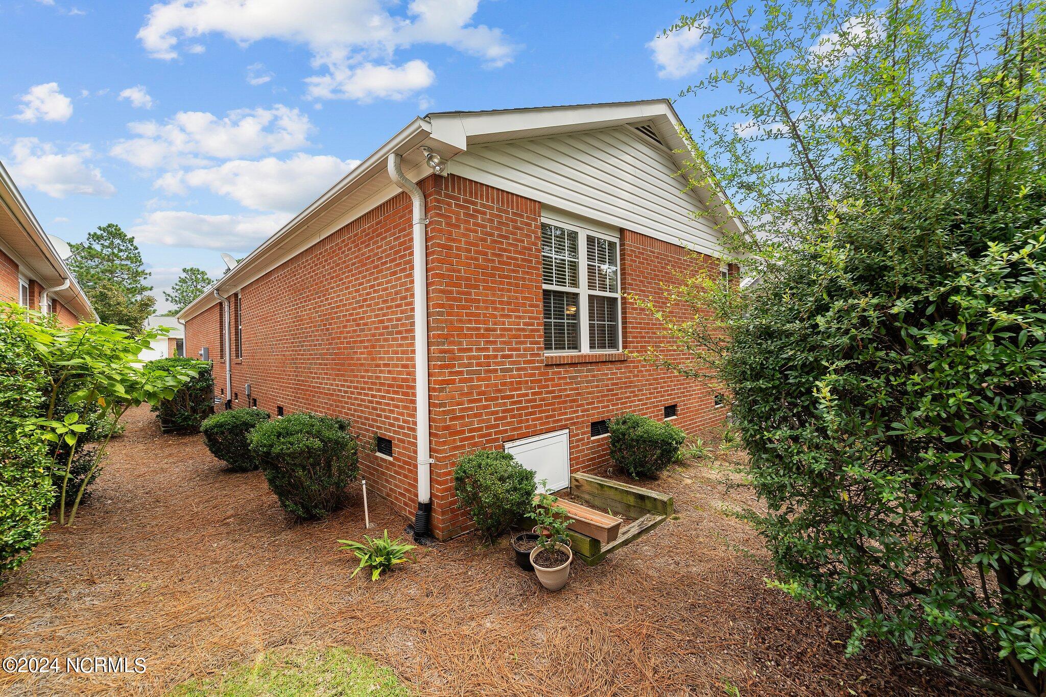 625 Pinehurst Trace Drive