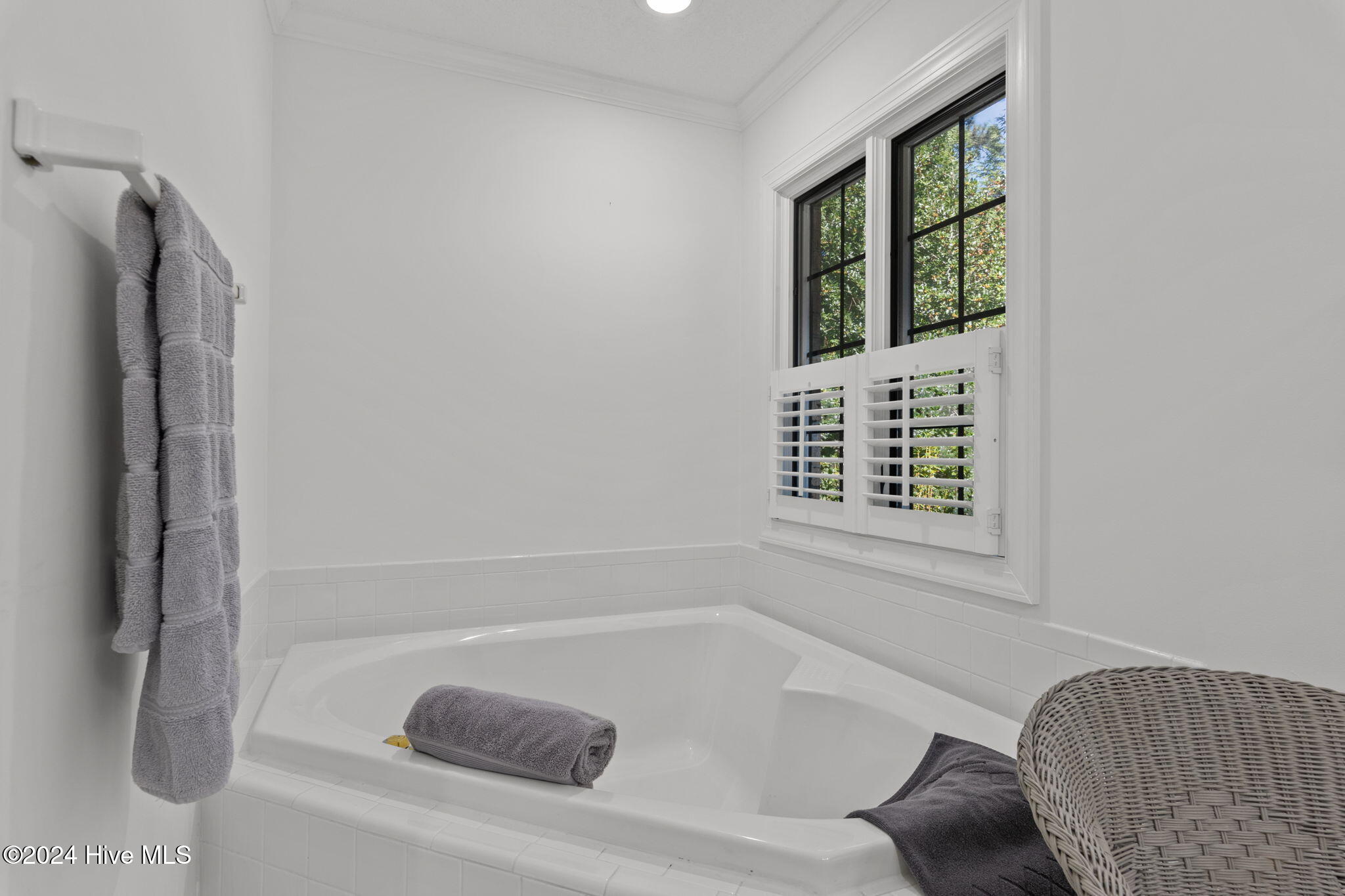 10 Turtle Point Road