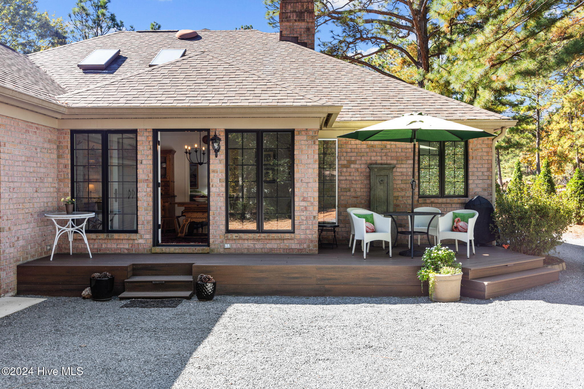 10 Turtle Point Road