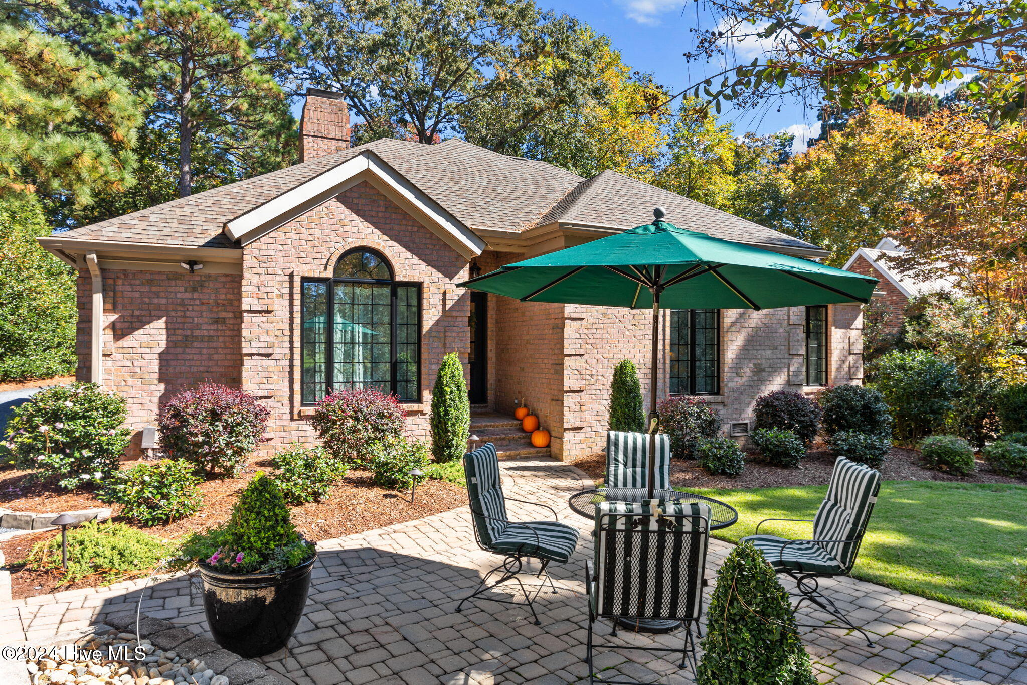 10 Turtle Point Road